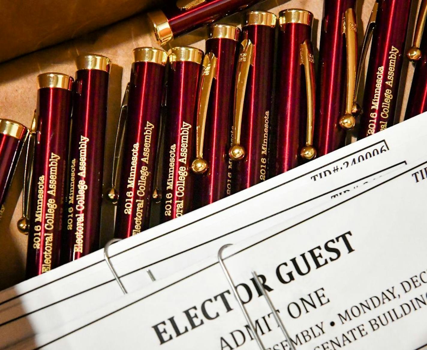 Commemorative pens for Electoral College Assembly ceremony.