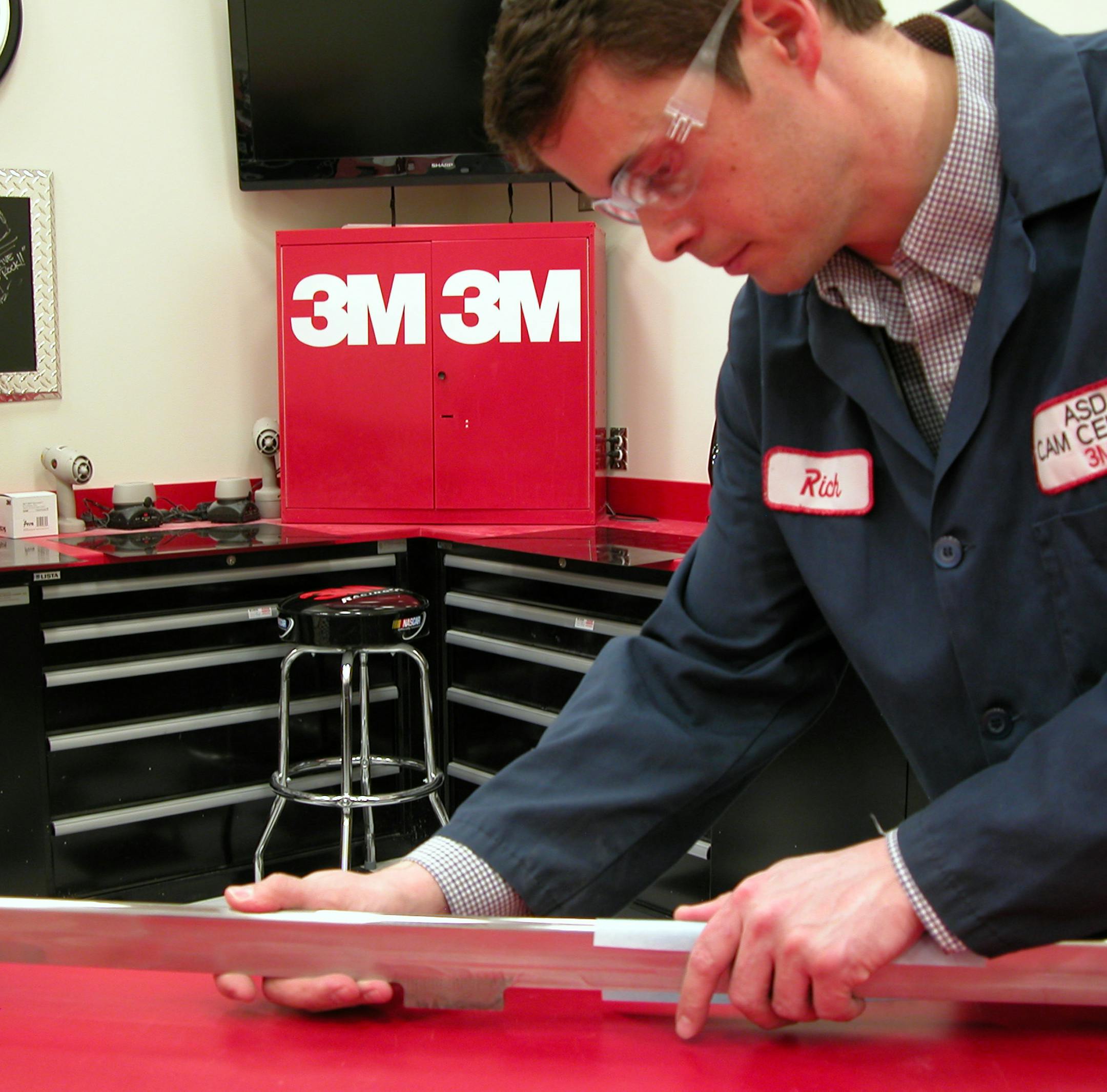 See photos of Richard Crowley and abrasives products.