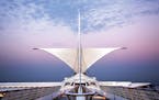 The Calatrava Angel Wings sculpture on top of the Art Museum. (VISIT Milwaukee)