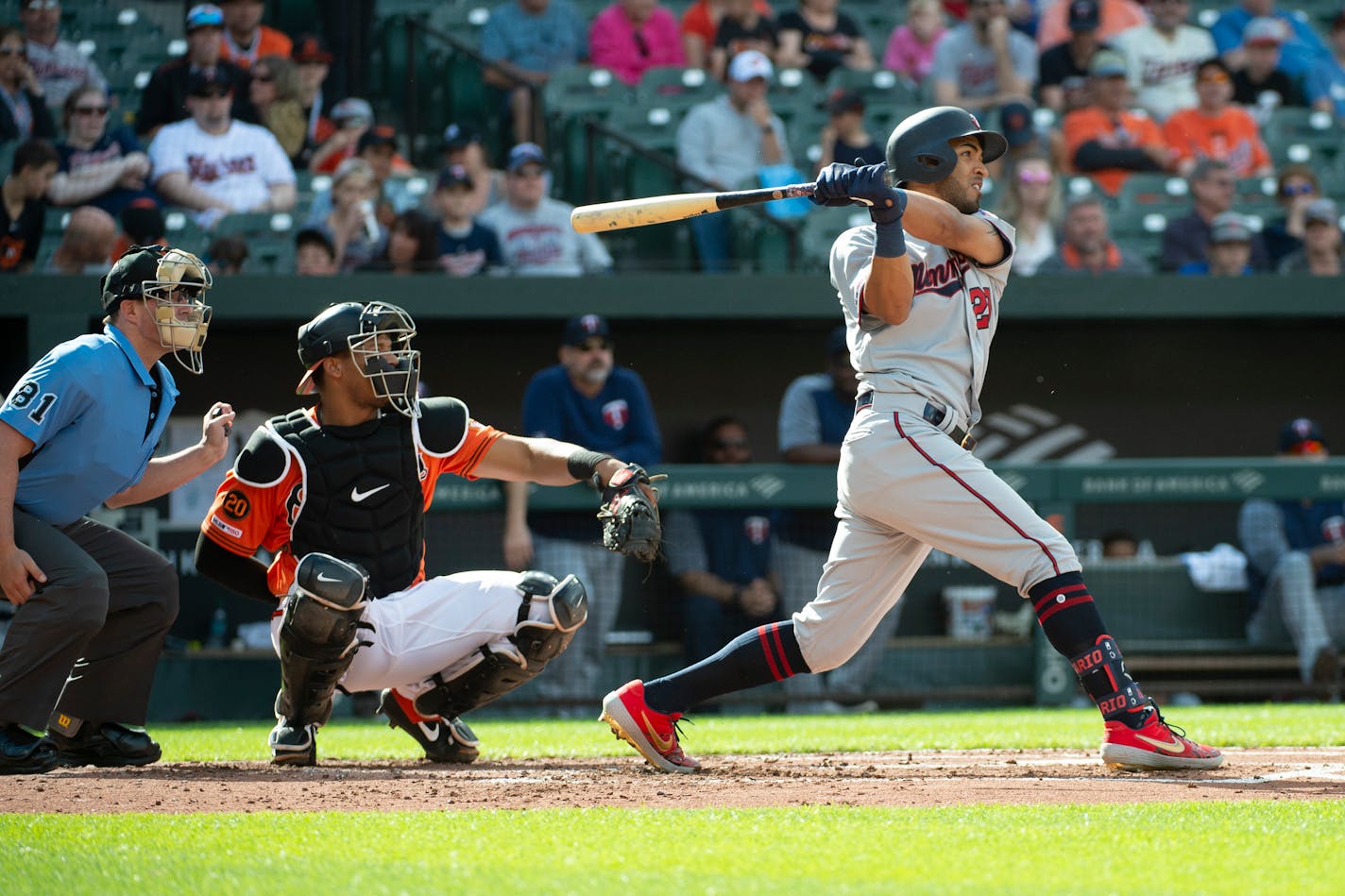 Eddie Rosario hits a solo home run in the second inning