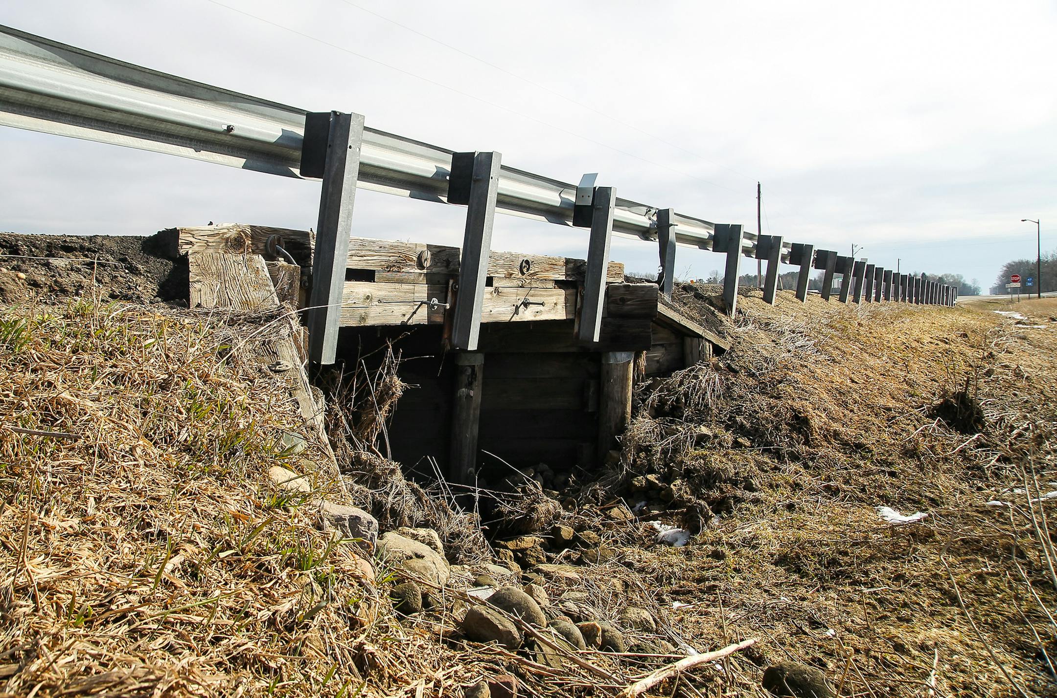 Dakota County bridges, 3-29-15, 83-08 County Road 83, 1.5 miles north of CSAH 86. Bridge replacement. Summer 2015-Fall 2015. Traffic impact: Road closed.