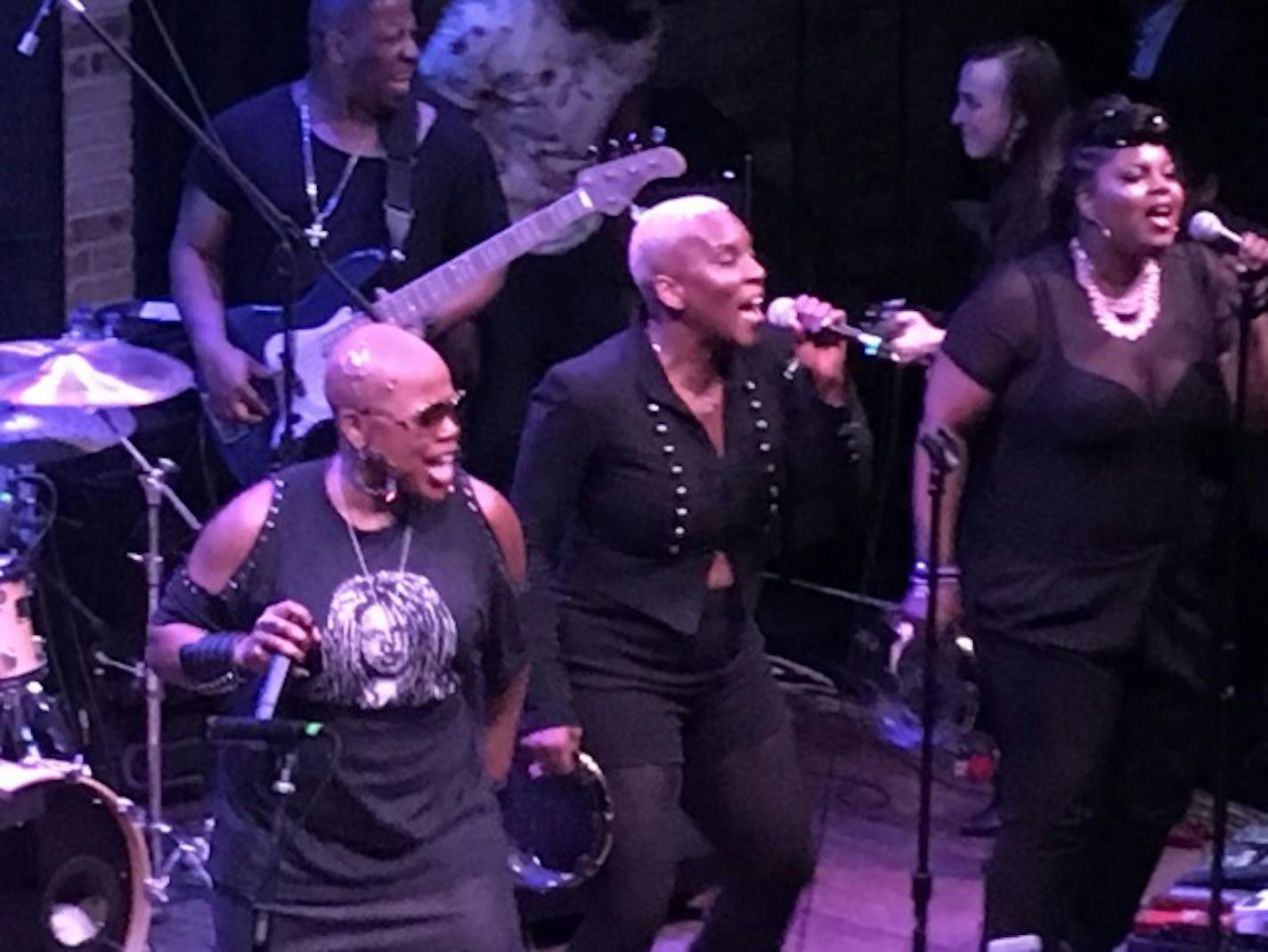 Above: Shelby J, Liv Warfield and Ashley Jayy jam at the Dakota. (Jon Bream/Star Tribune)