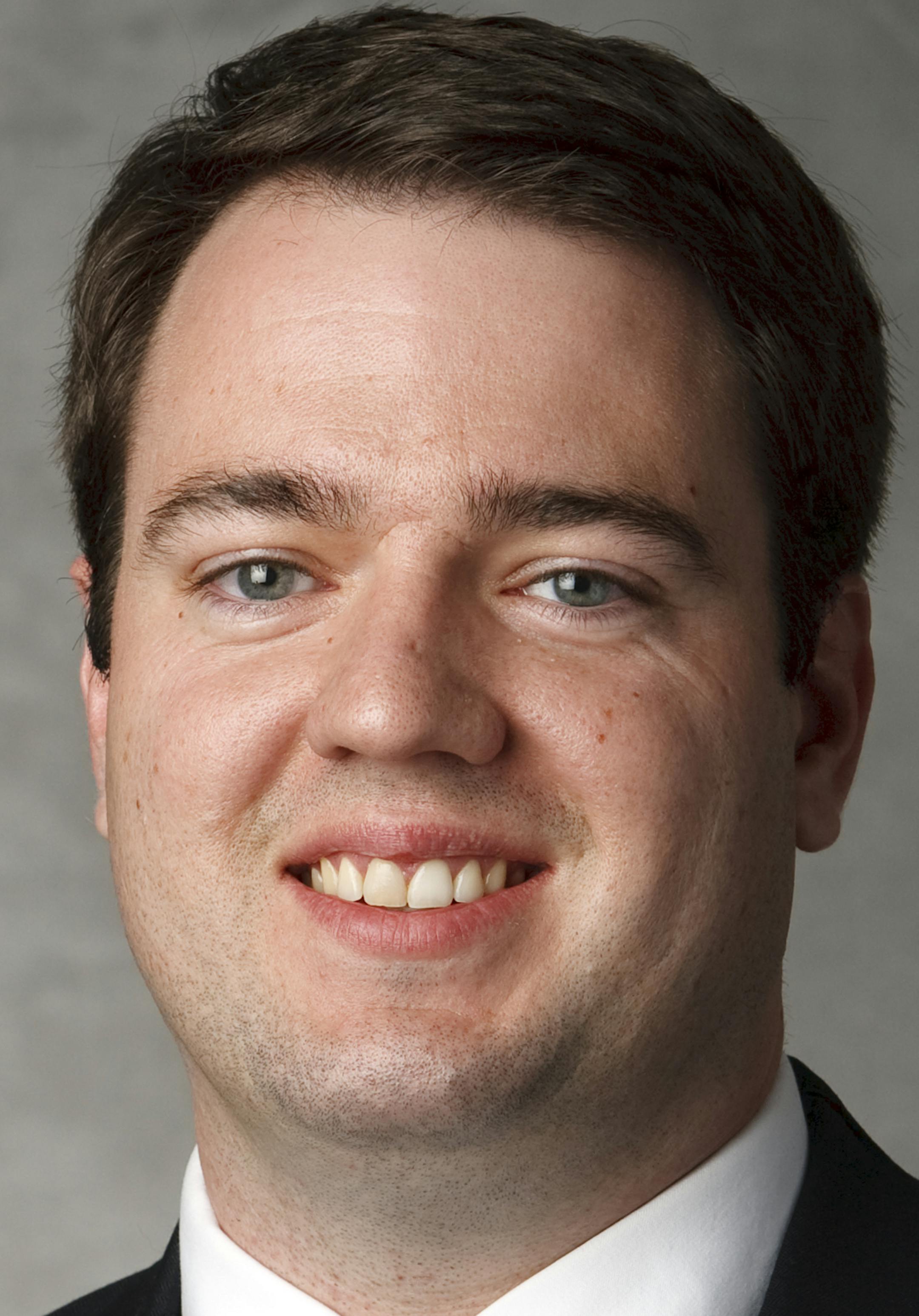 Studio portrait of new Opus College of Business (management) faculty member Kevin Henderson. Taken August 17, 2009.