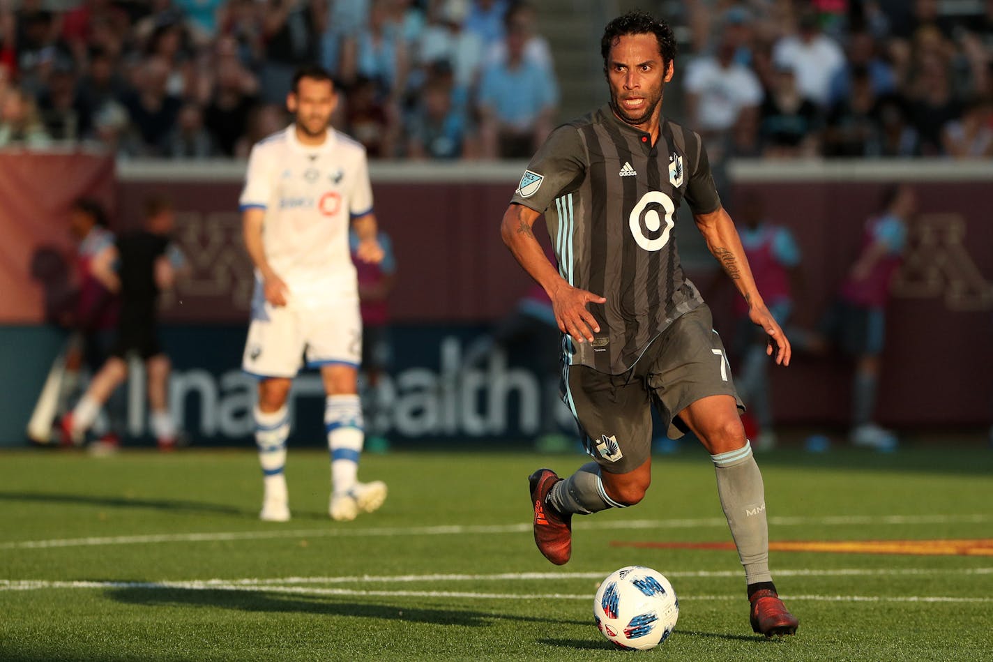 Minnesota United declined a contract option for midfielder Ibson (7), shown in a game against Montreal last May at TCF Bank Stadium. Ibson joined the Loons in 2015.