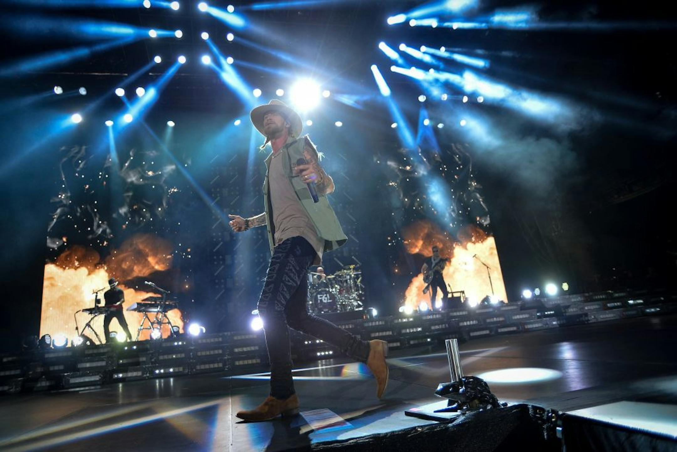 Florida Georgia Line's Brian Kelley performed Saturday night at Target Field.