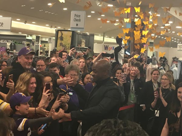 Adrian Peterson at the Mall of America