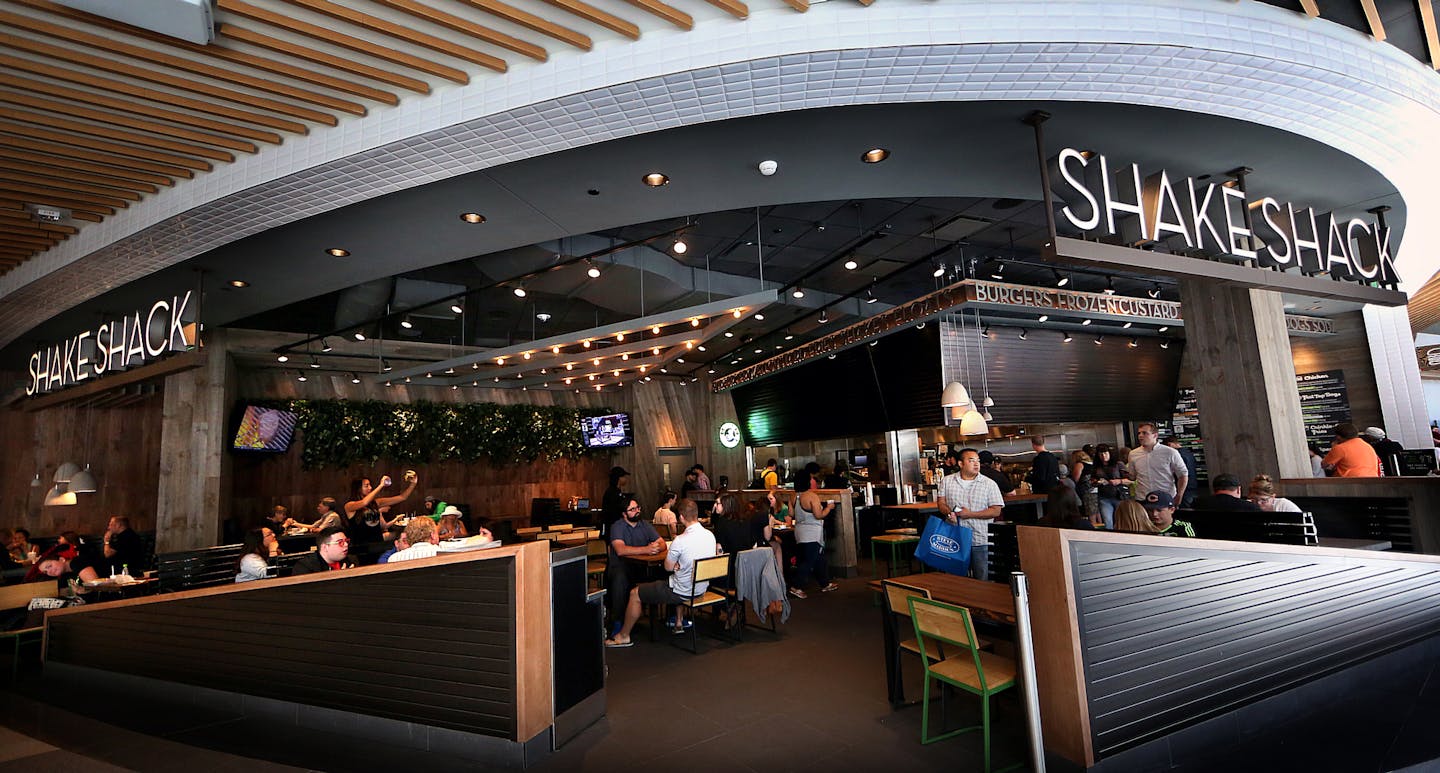 MAGIC SAXO NUMBER IS 240338 Shake Shack opens its first Minnesota location at the Mall of America and the crowds are expected to be huge.