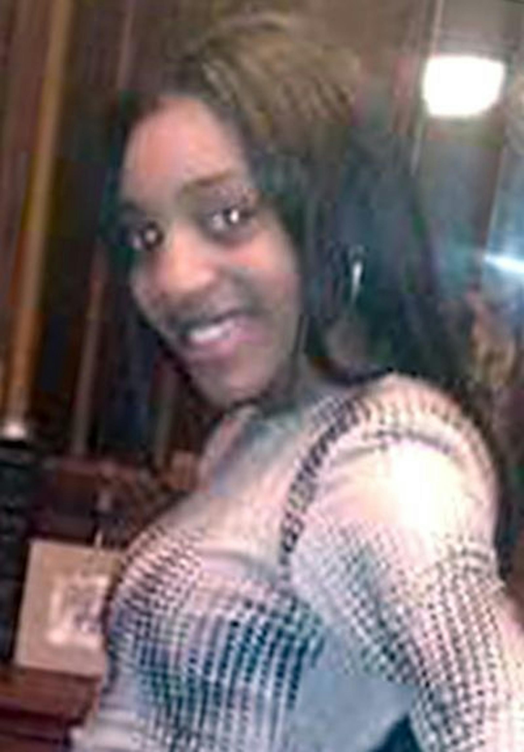 July 19, 2014 (MINNEAPOLIS) The Minneapolis Police Department is seeking the public's help in locating a missing adult female. Aariona Latrice Brown/DOB: 02-22-1994 was last seen July 17th in the area of Penn and 12th Avenue North at 6:45 pm. In the company of an unknown black male in a silver colored small SUV. Brown is described as being a black female, 5 feet 04 inches tall, slender build, brown eyes, with dark hair. Anyone with any information about this case is asked to send a text to 847 4