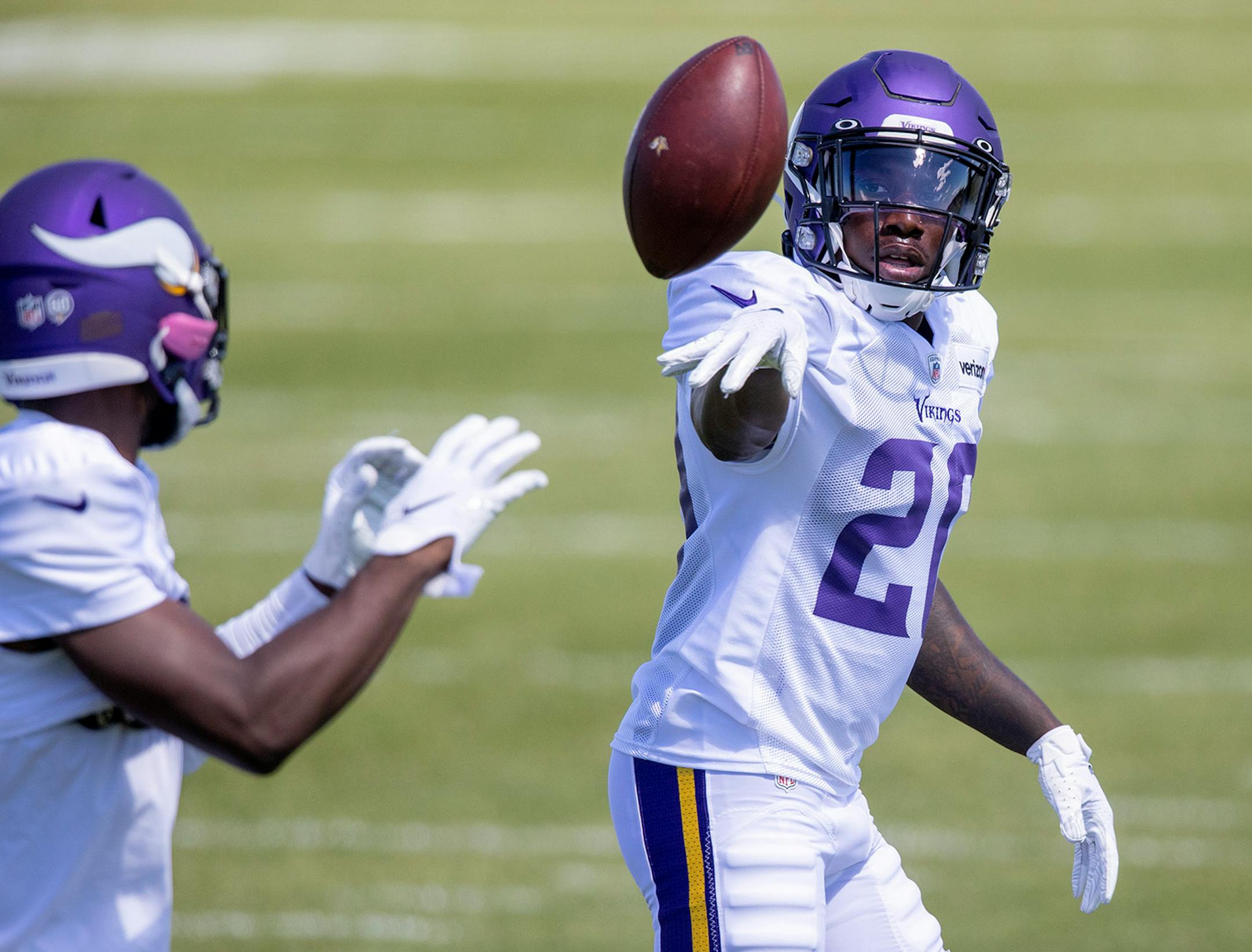 Minnesota Vikings rookie defensive back Jeff Gladney (20).