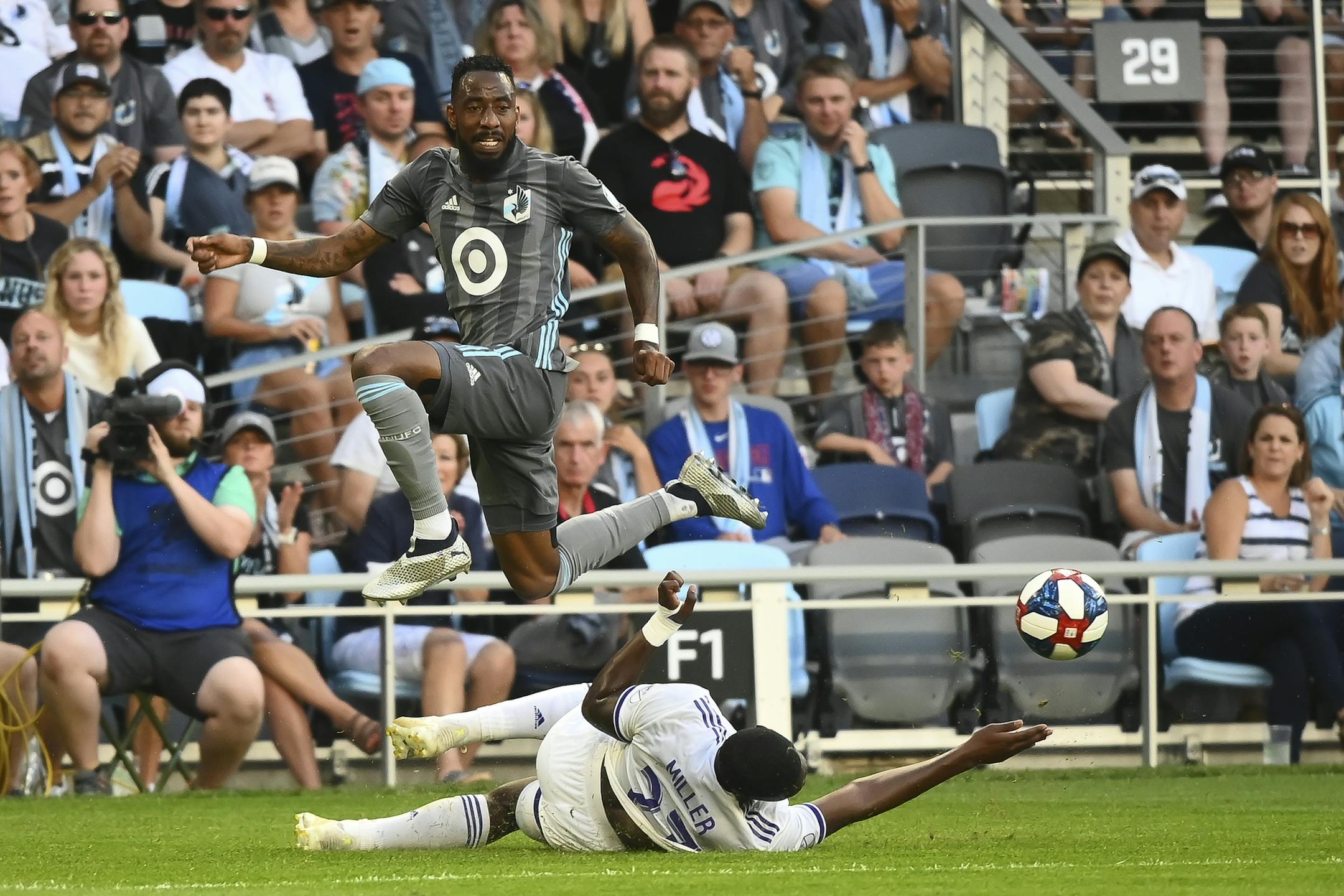 Orlando City defender Kamal Miller (27) stifled the offensive efforts of Minnesota United defender Romain Metanire (19) in the first half. ] Aaron Lavinsky • aaron.lavinsky@startribune.com Minnesota United played Orlando City in an MLS soccer game on Saturday, Aug. 17, 2019 at Allianz Field in St. Paul, Minn.