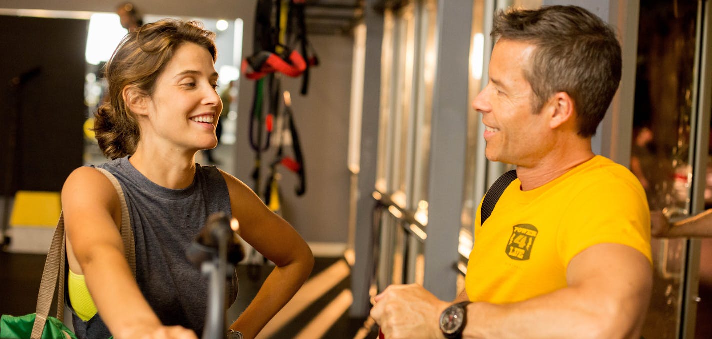 Cobie Smulders and Guy Pearce in "Results."