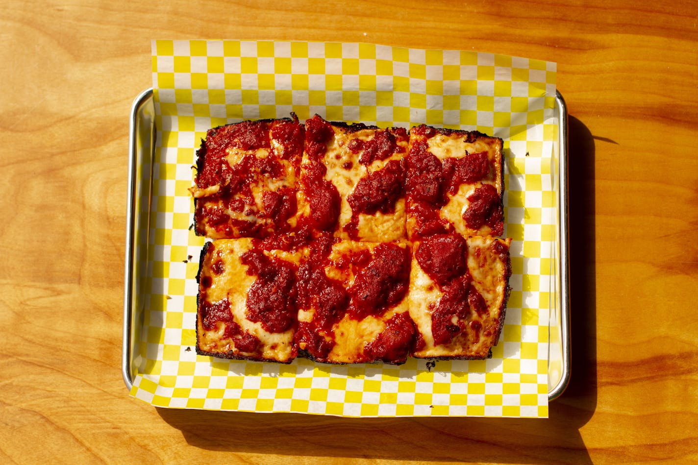 Bricksworth Beer Co. is coming soon to Burnsville, and Detroit-style pizza is on the menu.