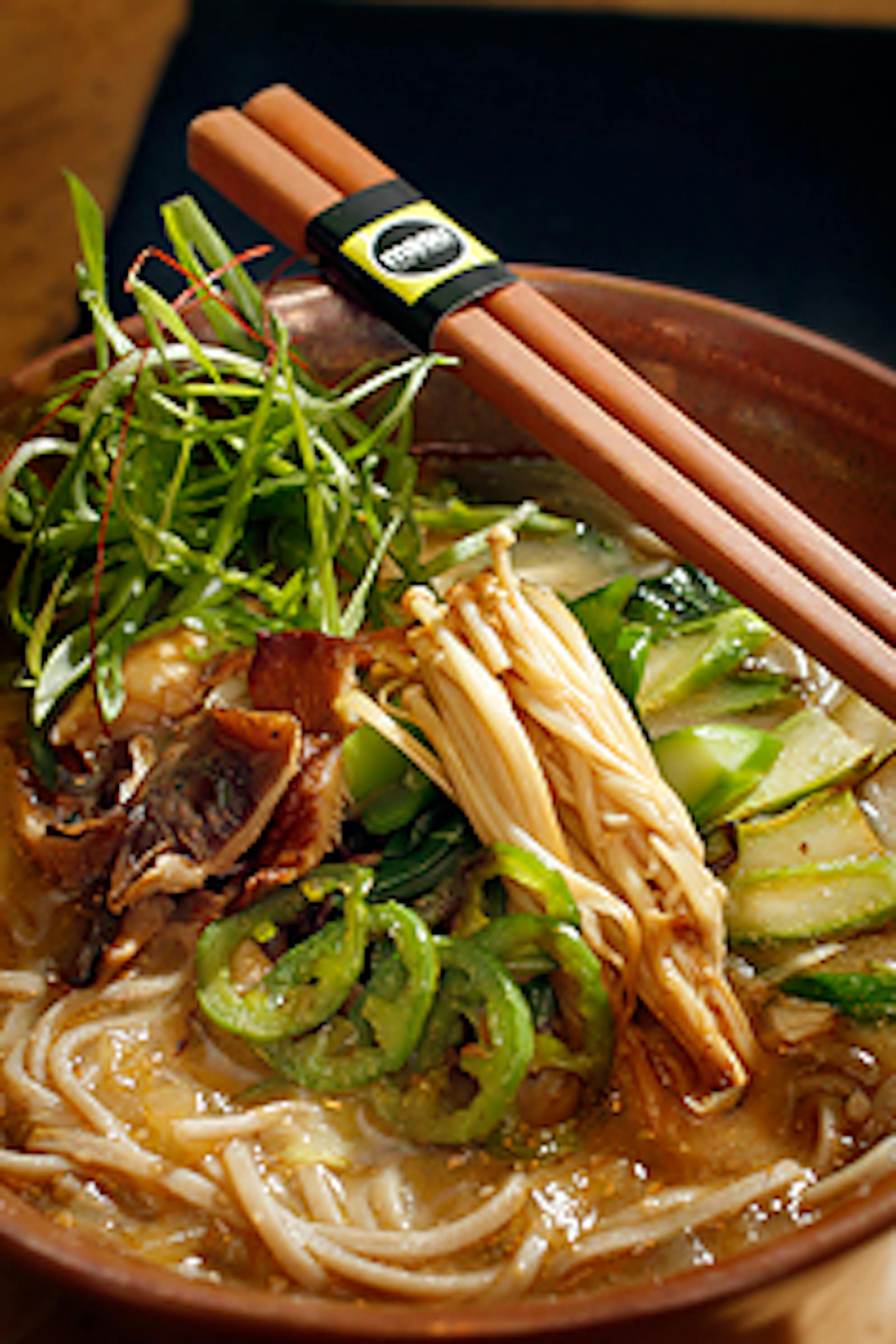 Ginger chili mushroom soba