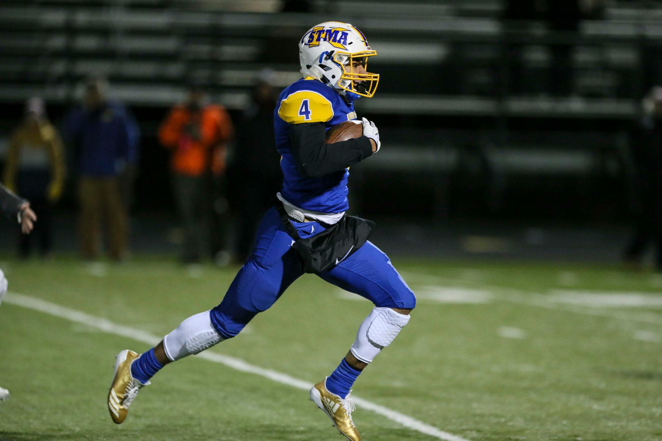 St. Michael-Albertville's Xavier Thurman (4) ran for a 74 yard touchdown in the second half. ] RENEE JONES SCHNEIDER • renee.jones@startribune.com Class 6A quarterfinals between St. Michael-Albertville and Maple Grove on Thursday, November 9, 2017, in Brooklyn Park, Minn.