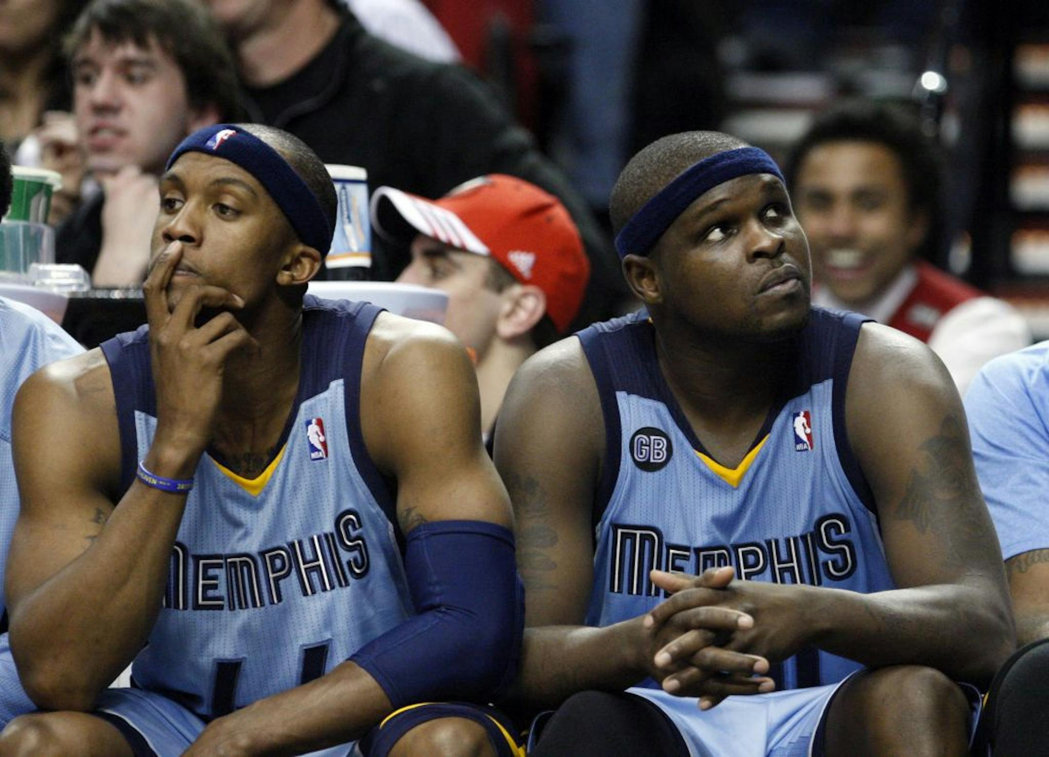Memphis Grizzlies' Dante Cunningham, left.