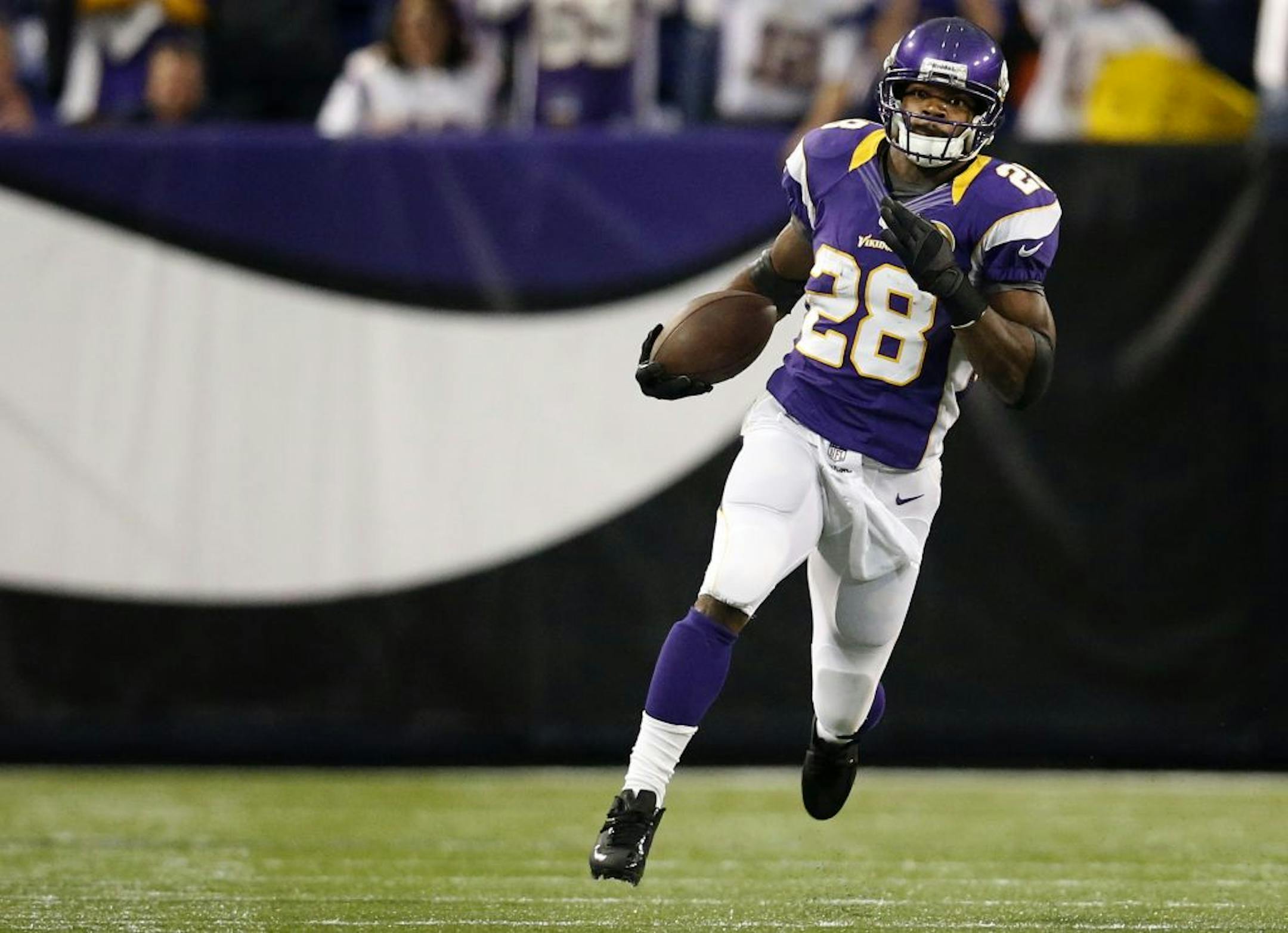 Vikings running back Adrian Peterson