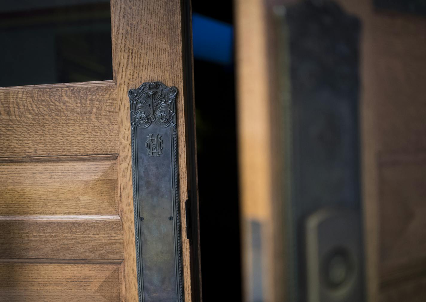 The doors to the council chamber feature some intricate metal detailing. ] Isaac Hale &#xef; isaac.hale@startribune.com Teresa Baker, of the Municipal Building Commission, gave a tour of the oddities and interesting facets of the Minneapolis City Council building on Monday, June 27, 2016.