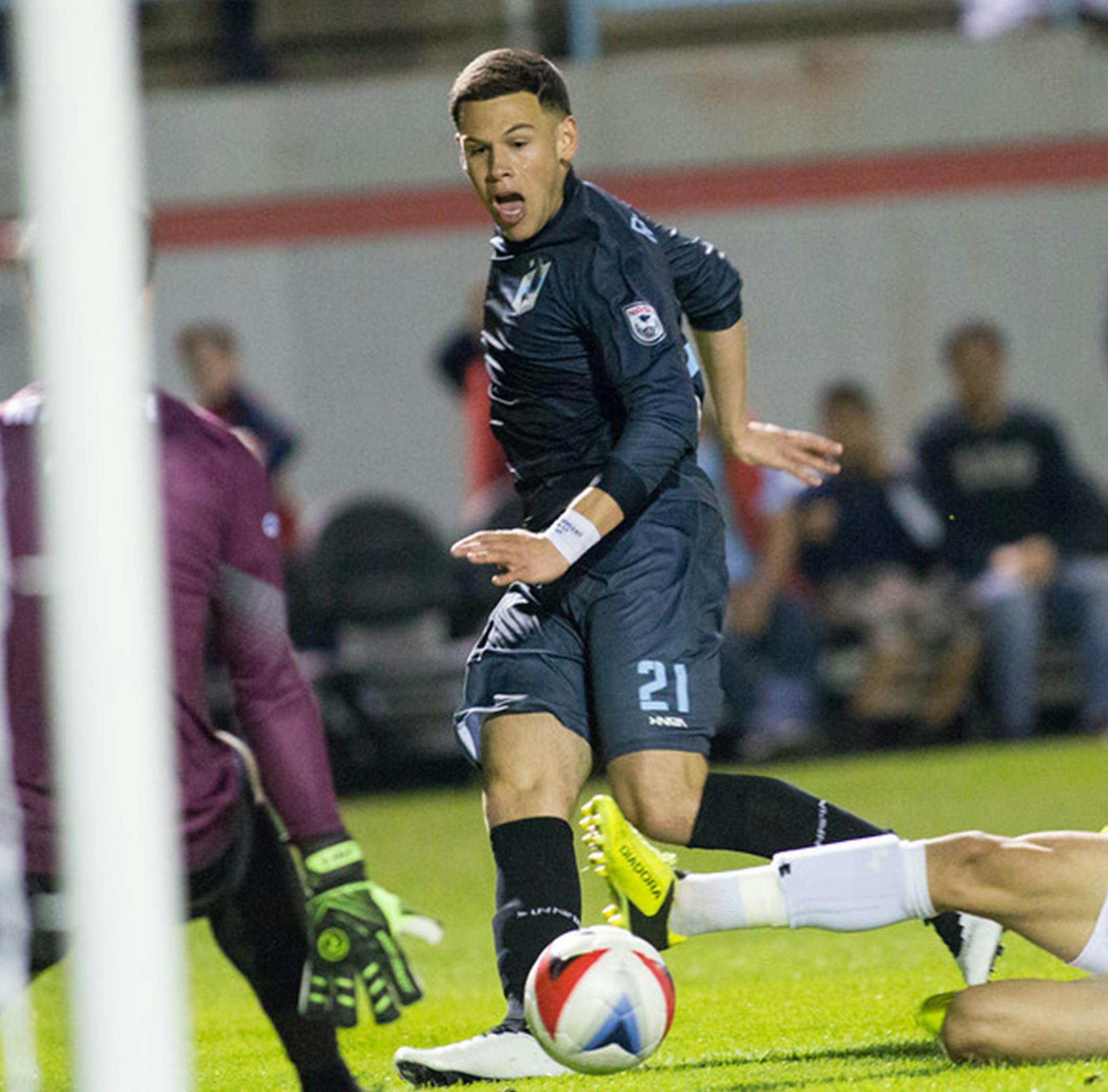 Nathan Klok * Minnesota United FC Chistian Ramirez puts a shot on goal during Minnesota United FC's 1-0 victory vs. New York Cosmos on Saturday, April 23, 2016.