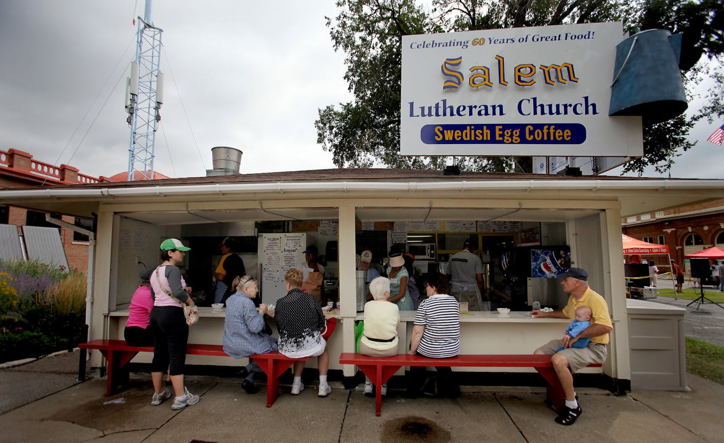 ELIZABETH FLORES &#x2022; eflores@startribune.com August 28, 2009 - Falcon Heights, MN - Fairgoers gathered at the Salem Lutheran Church Diner for breakfast at the Minnesota State Fair. The food establishment has been operating for more than 60 years. There used to be dozens of dining halls run by church volunteers at the fair and now there are just four.