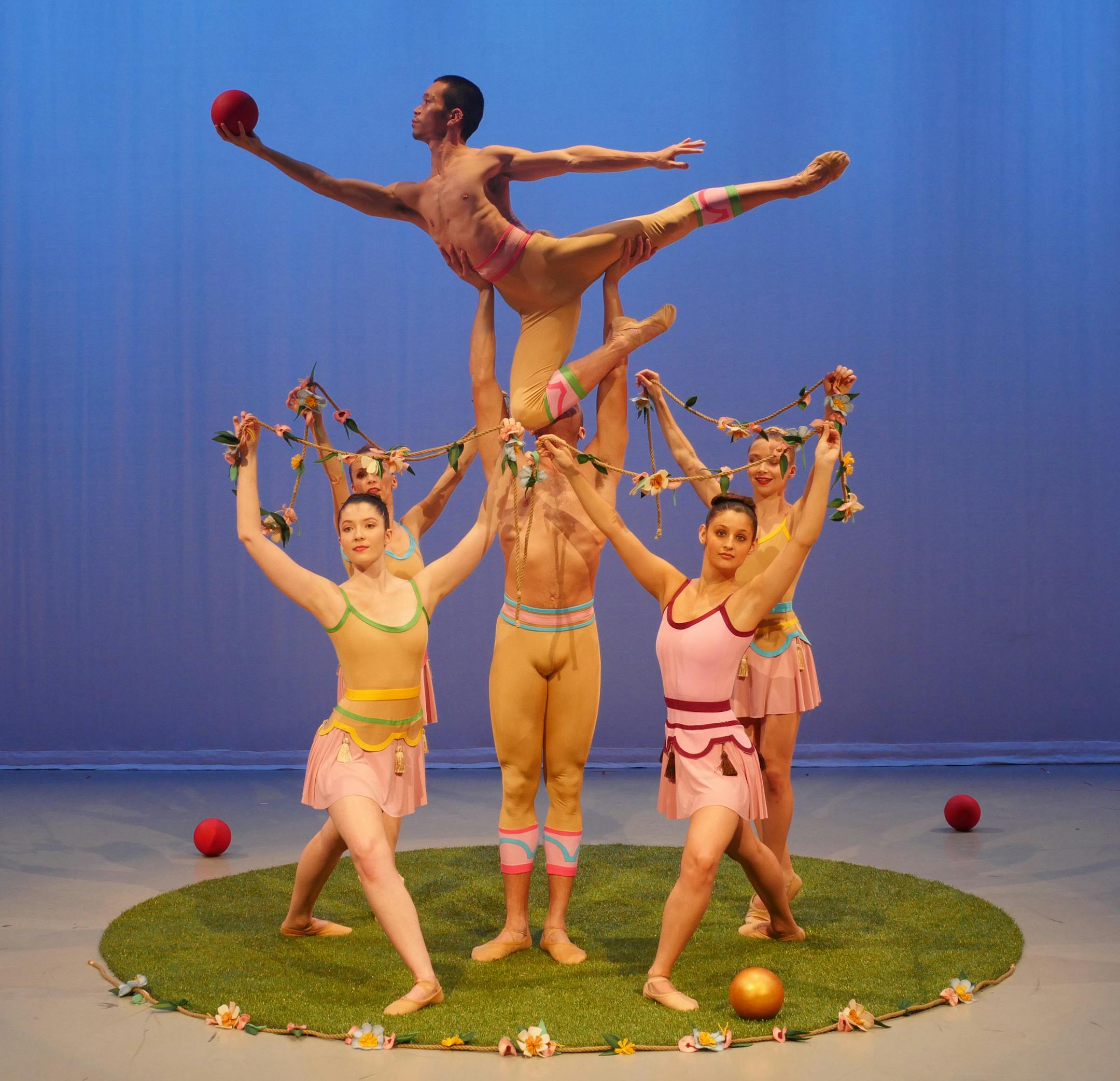 credit: James Sewell "Ribcage" by James Sewell Ballet.