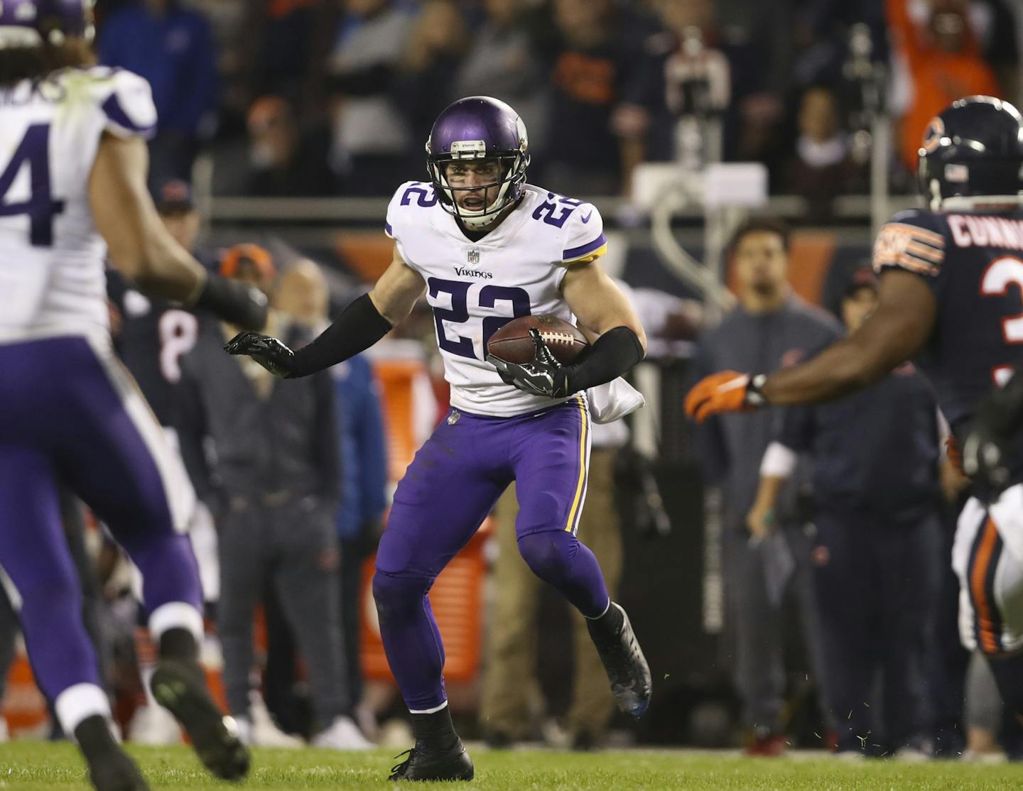 Minnesota Vikings free safety Harrison Smith (22) set up the winning touchdown after he intercepted a fourth quarter Bears' pass intended for tight end Zach Miller (86). ] JEFF WHEELER &#xef; jeff.wheeler@startribune.com The Minnesota Vikings beat the Chicago Bears 20-17 in an NFL Monday Night Football game on October 9, 2017 at Soldier Field in Chicago.