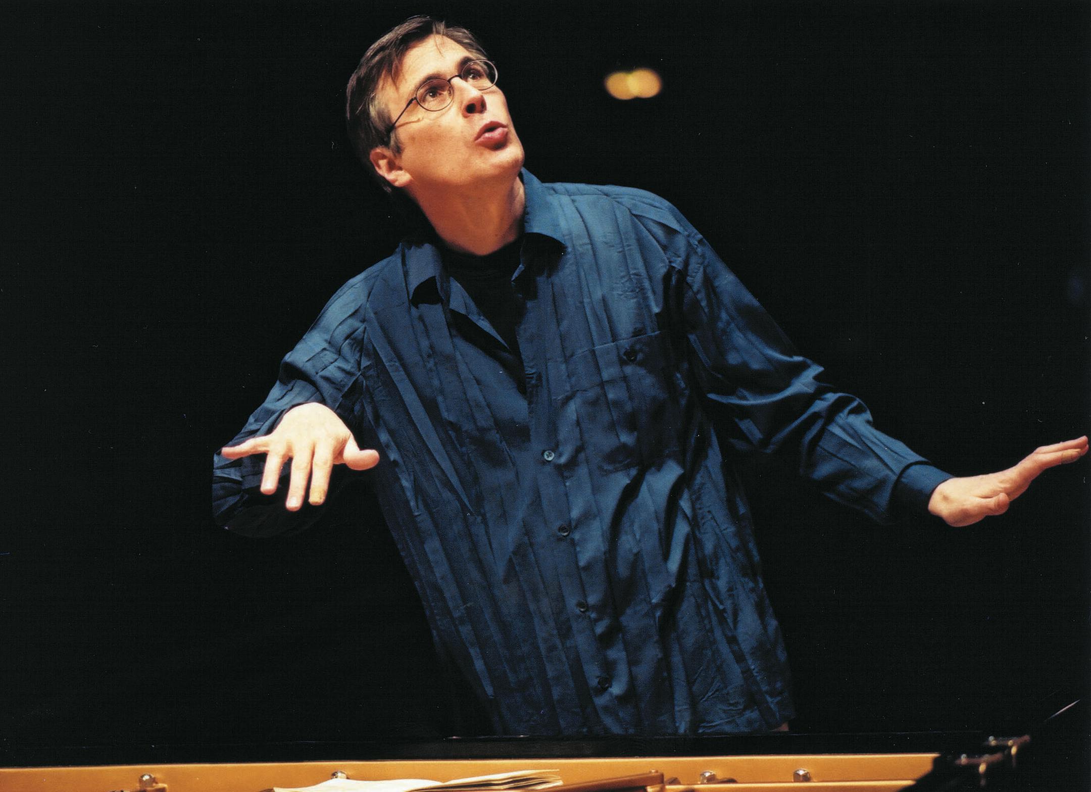 Christian Zacharias (photo by Mark Vanappelghem)