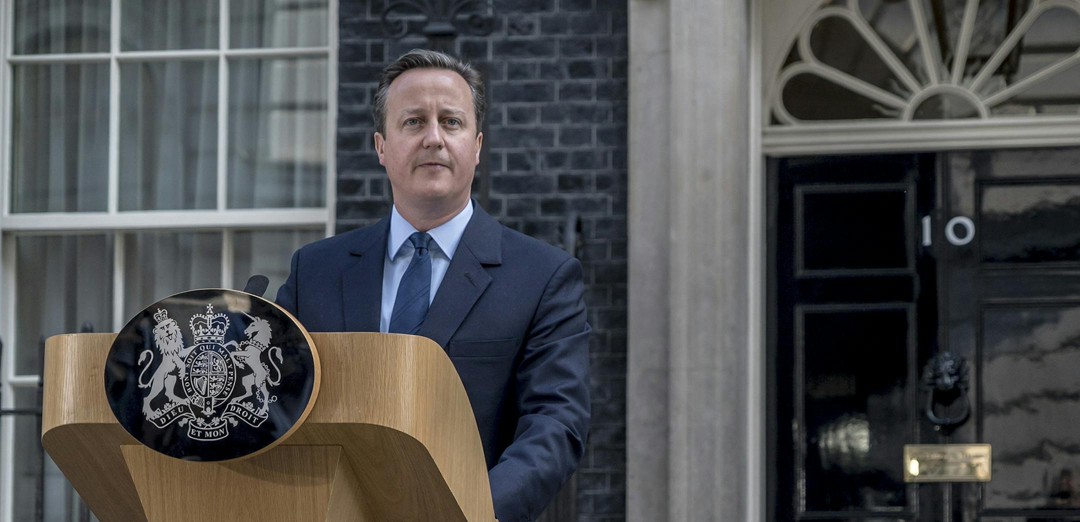 British Prime Minister David Cameron speaks outside 10 Downing Street a day after Britain voted to break out of the European Union, in London, June 24, 2016. Cameron, who led the campaign to remain in the bloc, announced that he planned to step down by October, saying the country deserved a leader committed to carrying out the will of the people. (Andrew Testa/The New York Times) ORG XMIT: MIN2016062413492256