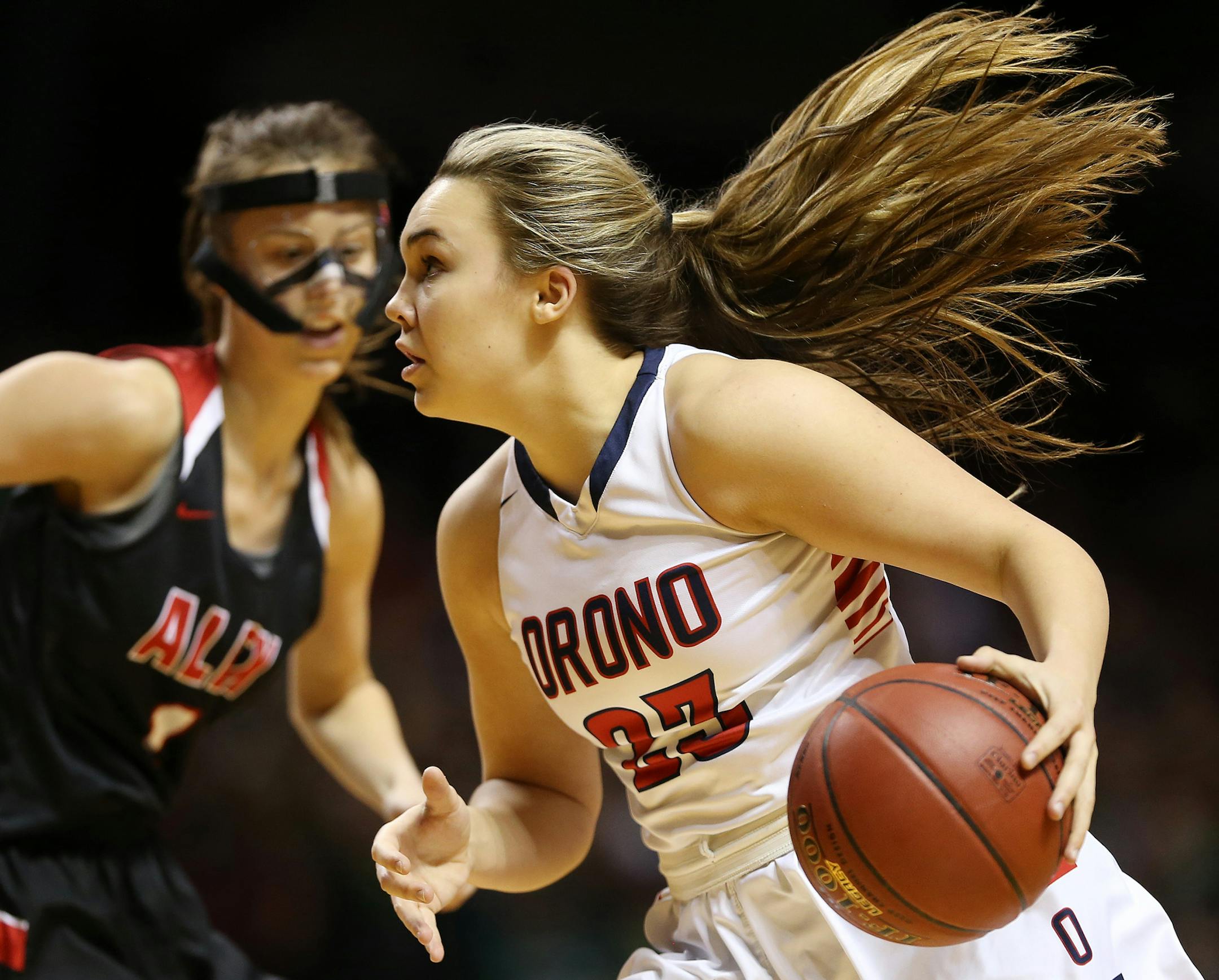 Orono's Tori Andrew (23) drove to the basket around Alexandria's Emma Ziegler (1) in the first half. ] ANTHONY SOUFFLE &#xef; anthony.souffle@startribune.com Players competed during the girls' basketball state tournament Class 3A semifinal games Thursday, March 16, 2017 at Williams Arena on the grounds of the University of Minnesota in Minneapolis.