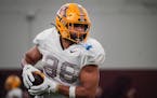 Gophers spring football practice puts emphasis on improving passing game
