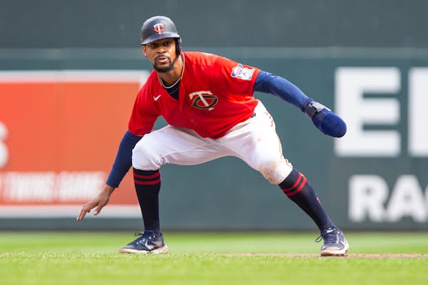 Buxton missing Detroit games after getting injection in knee