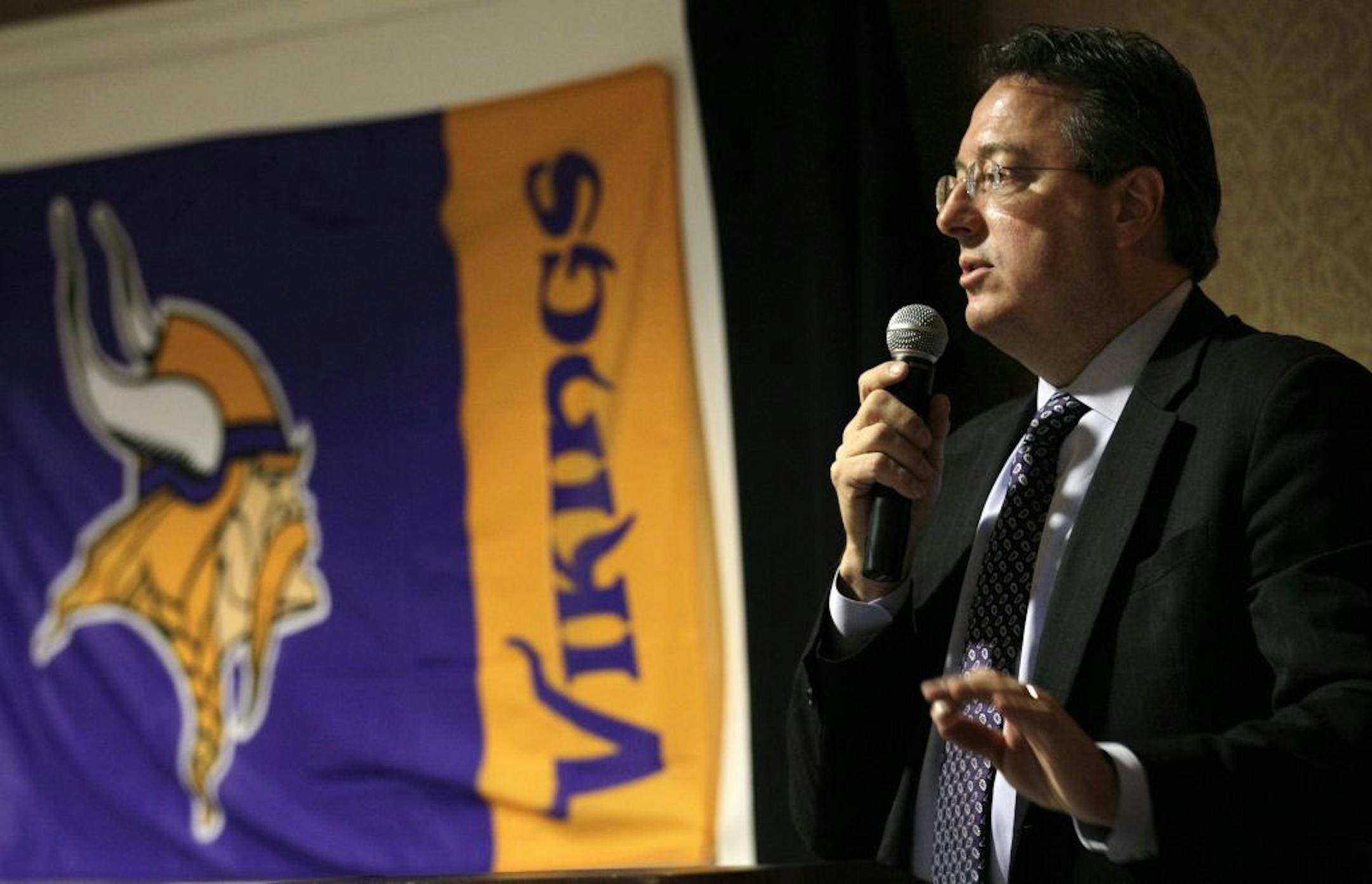 Lester Bagley, Vikings President of Public Affairs and Stadium Development, brought his stadium sales pitch to the Burnsville & Lakeville Chambers of Commerce lunchTuesday afternoon at the Lakeville Holiday Inn. Bagley was joined by players Brian Robison and Michael Jenkins.