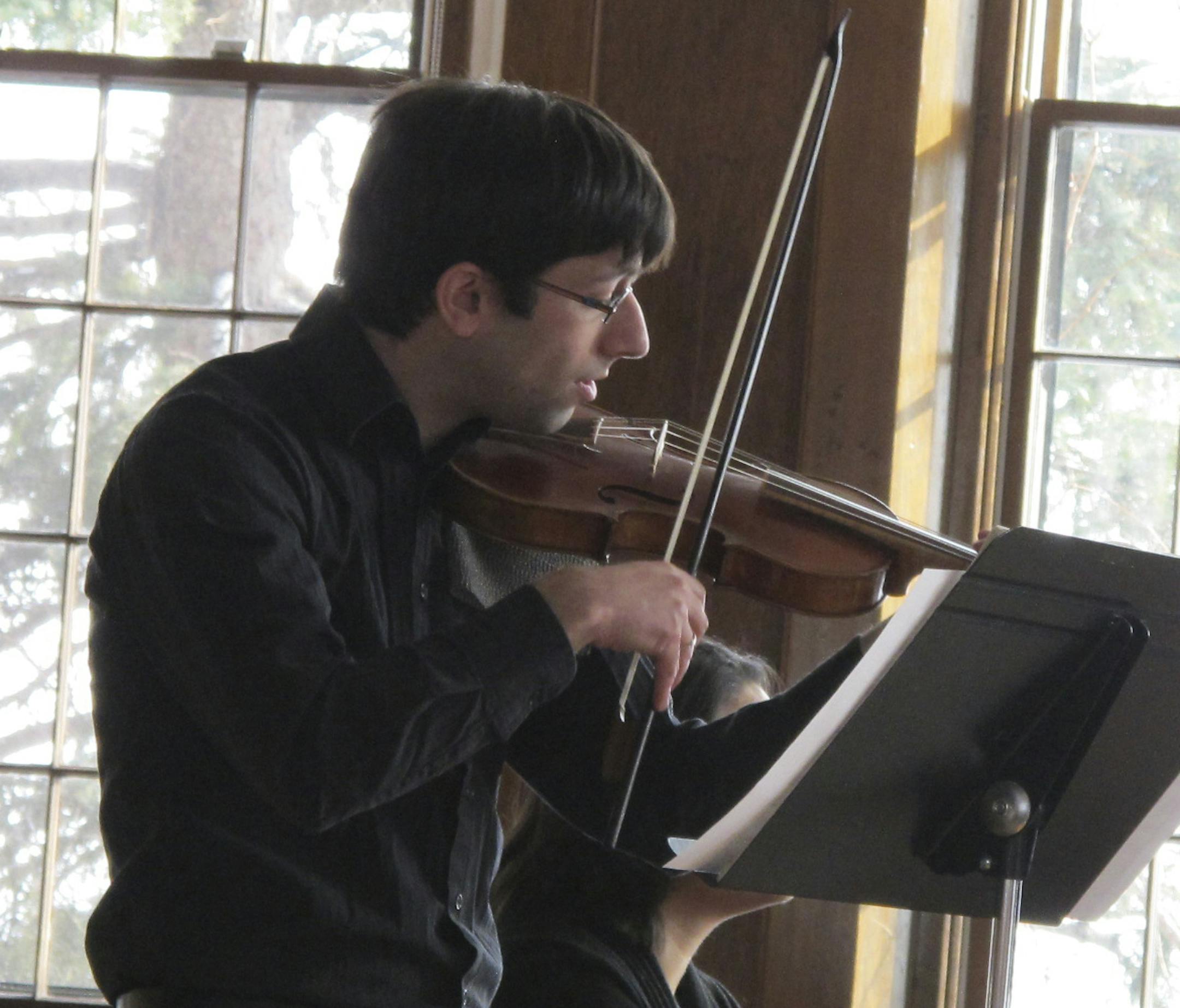 Sara Glassman, sglassman@startribune.com The Saint Paul Conservatory hosted a free lunchtime coffee concert at the University Club in St. Paul. Sara Glassman, sglassman@startribune.com The Saint Paul Conservatory hosted a free lunchtime coffee concert at the University Club in St. Paul. Performers Marc Levine (baroque violin).
