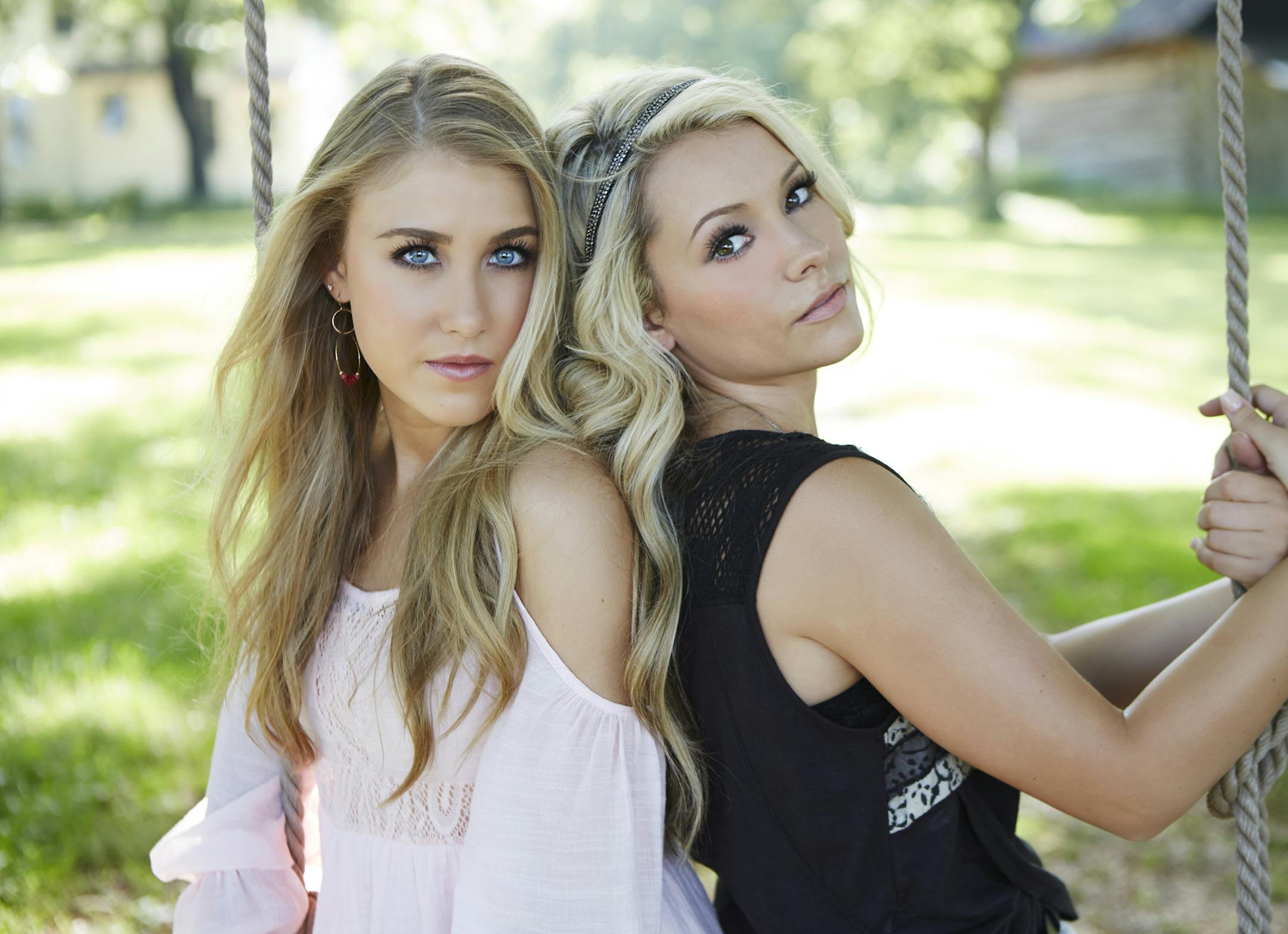 Maddie & Jae; Kevin White