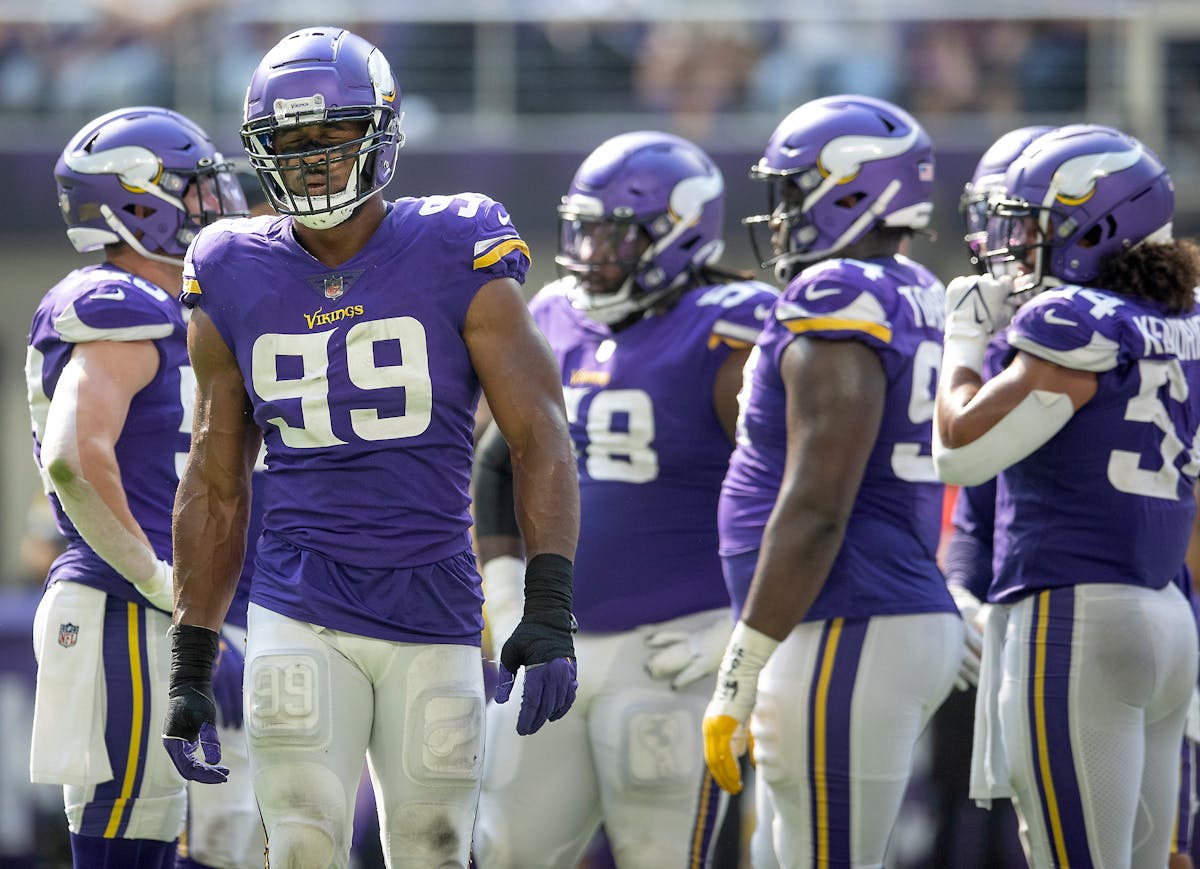 Decision on Danielle Hunter looms for cap-strapped Vikings