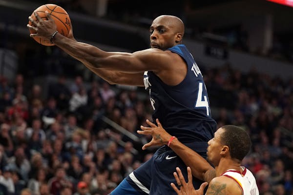 Timberwolves forward Anthony Tolliver