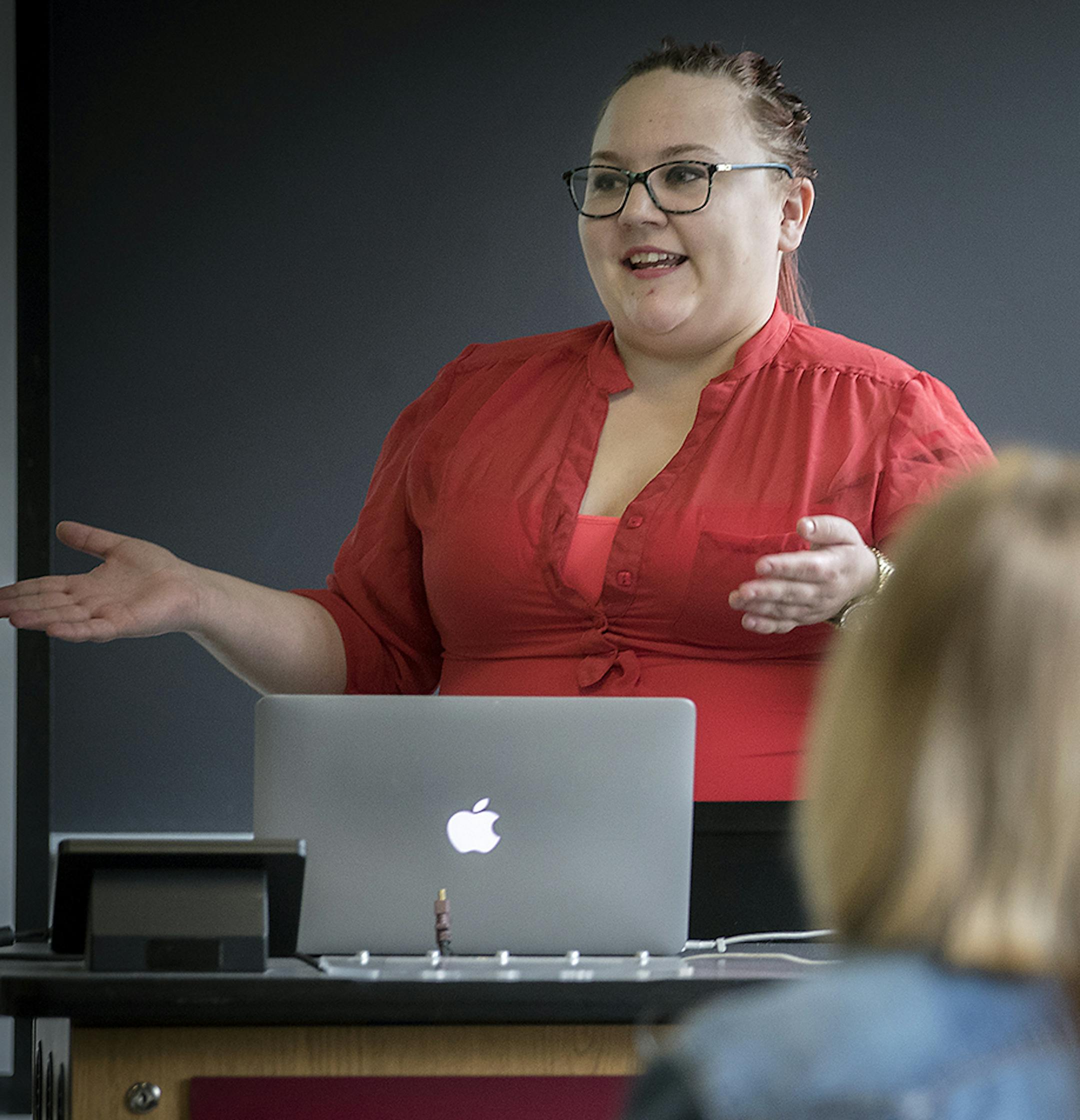 U of M student Michelle Leonard gave a presentation to a class on why she would be a great employee during a class project, Thursday, April 20, 2017 in Minneapolis, MN. For years, critics have derided the liberal arts as a ticket to a dead-end job. But now the University of Minnesota is fighting back with a new campaign to train students how to use their liberal arts degrees as a selling point to potential employers. ] ELIZABETH FLORES &#xef; liz.flores@startribune.com