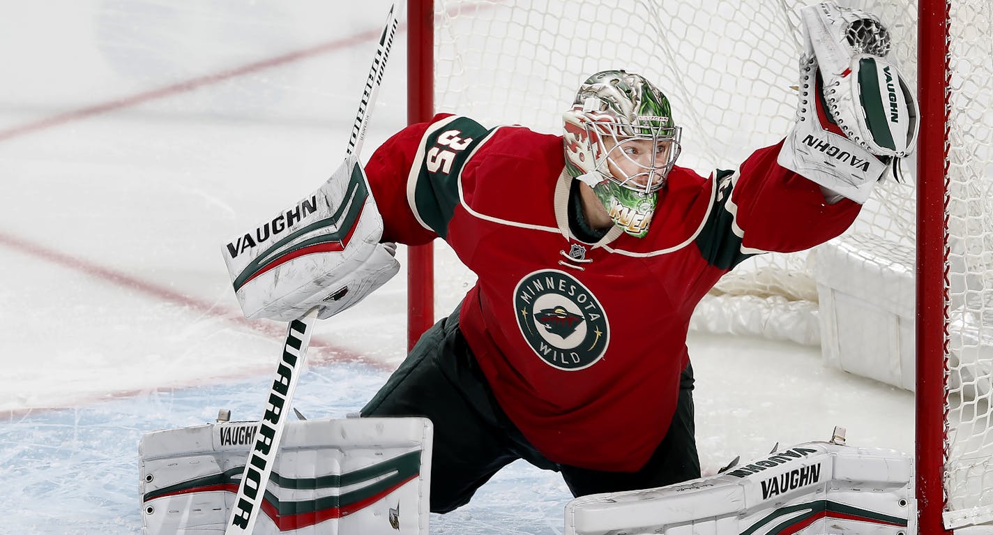 Minnesota Wild goalie Darcy Kuemper (35) made a save in the third period. ] CARLOS GONZALEZ cgonzalez@startribune.com - October 18, 2016, St. Paul, MN, Xcel Energy Center, NHL, Minnesota Wild vs. Los Angeles Kings