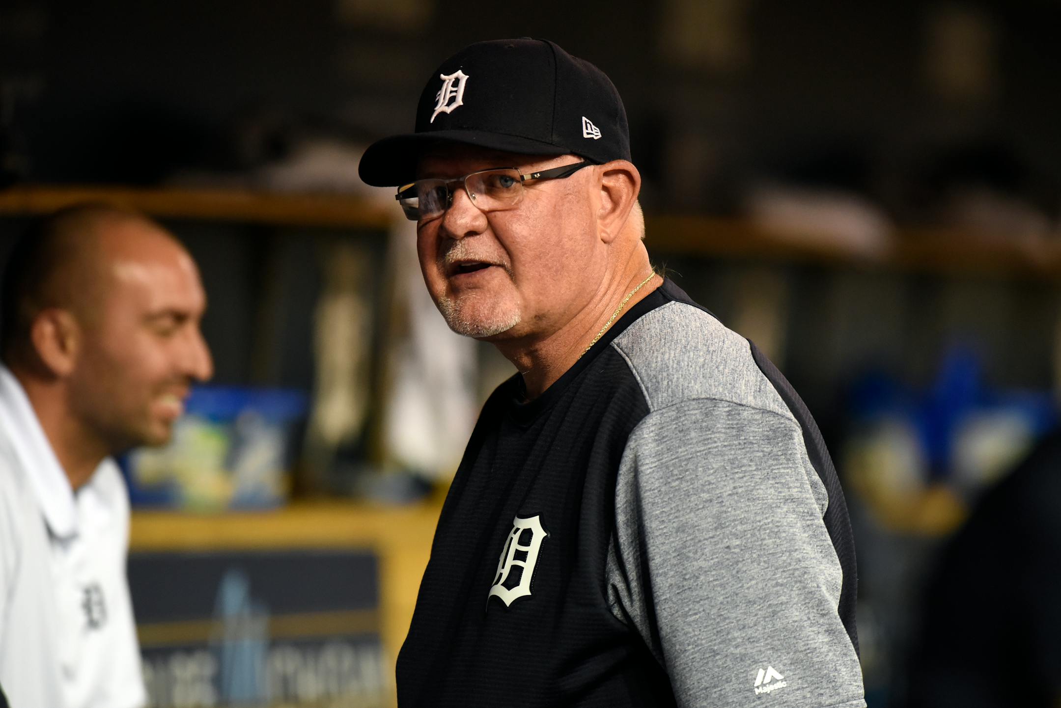 Detroit Tigers manager Ron Gardenhire talks with his players during a break in the eighth inning of the team's baseball game against the Detroit Tigers on Saturday, Sept. 21, 2019, in Detroit. The White Sox won 5-3. (AP Photo/Jose Juarez)