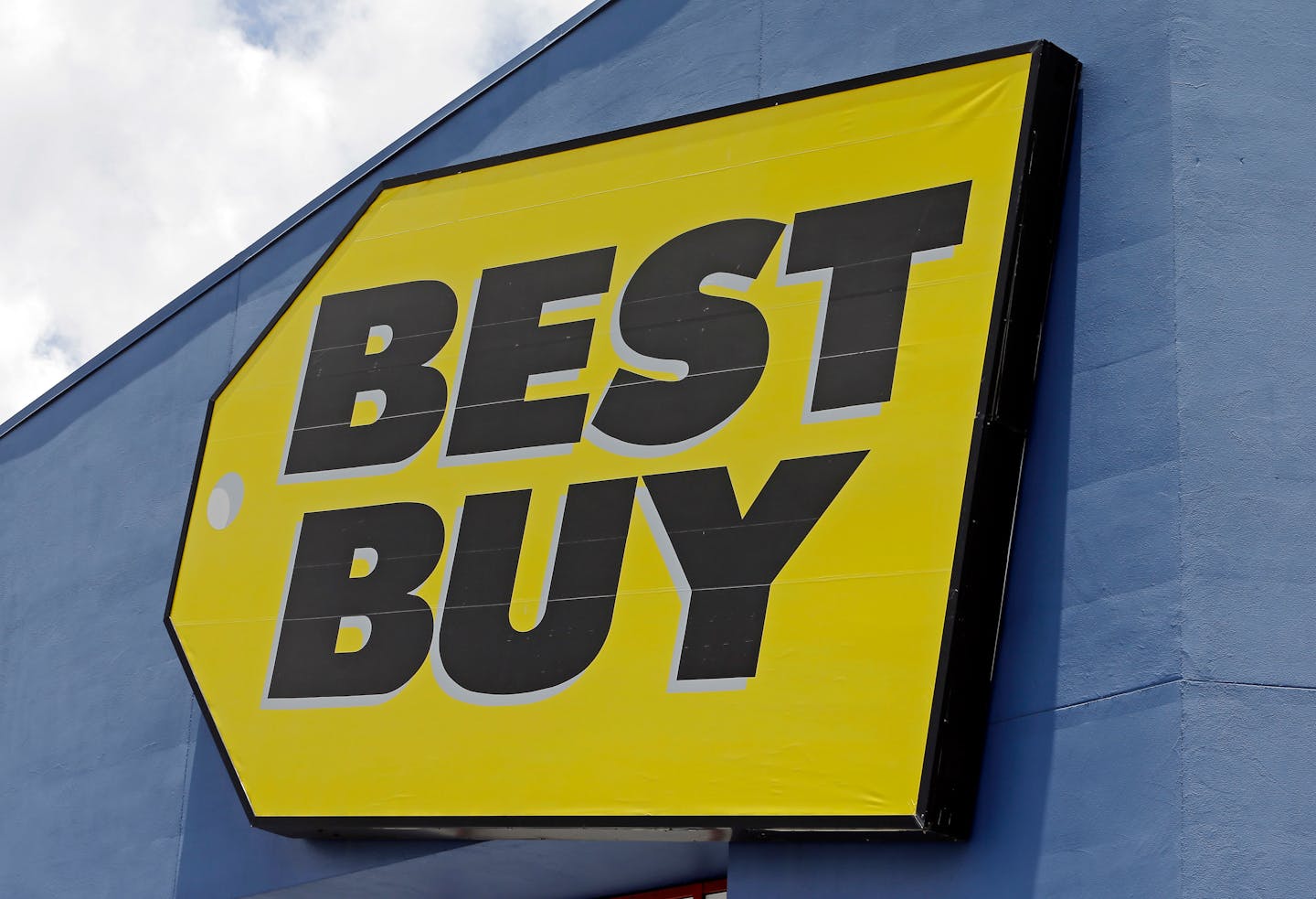 Best Buy closing Shakopee store