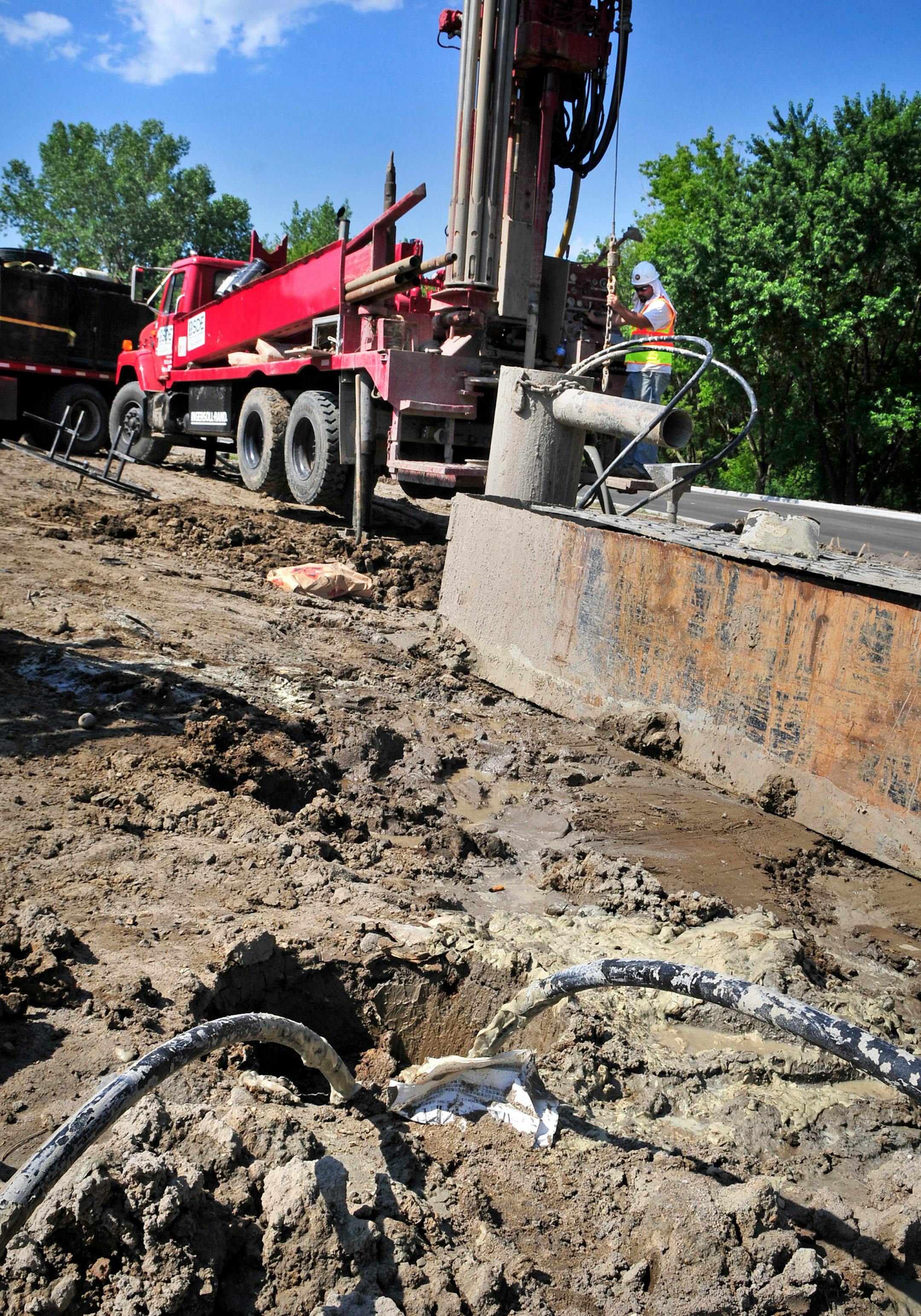 The Opus Corporate Center Expansion project is installing a geothermal system, using the constant ground temperature of 48 degrees to provide year-round cooling through 288 vertical drilled wells, each of which is 185 feet deep and 5 inches in diameter.
