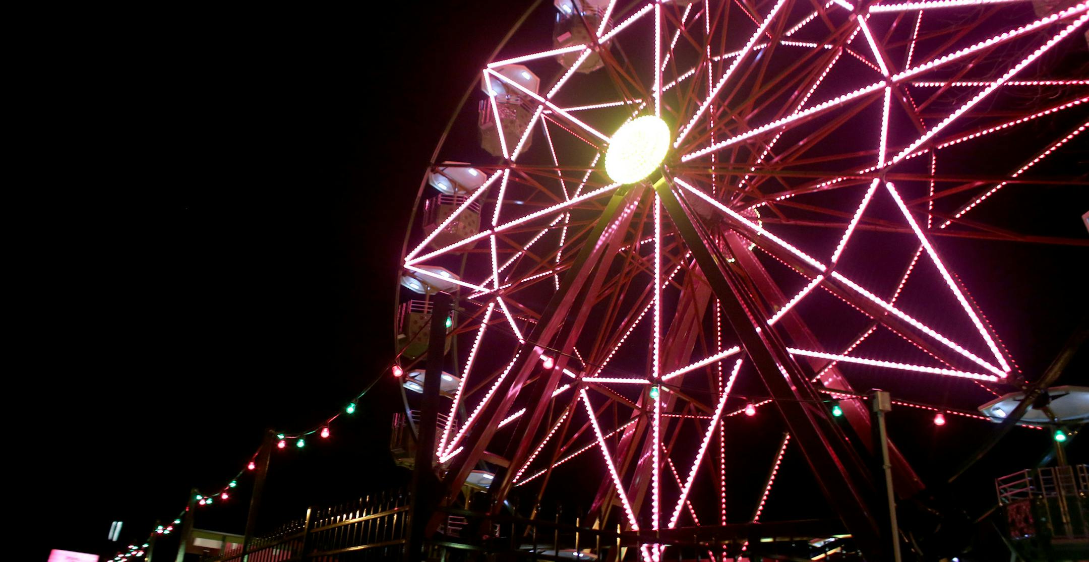 Betty Danger Country Club finally lit up their ferris wheel that will be running this spring. Patrons will be able to have dinner or just drinks while on it. ] (KYNDELL HARKNESS/STAR TRIBUNE) kyndell.harkness@startribune.com Betty Danger in Minneapolis Min., Saturday, January 3, 2014. ORG XMIT: MIN1501061009390544