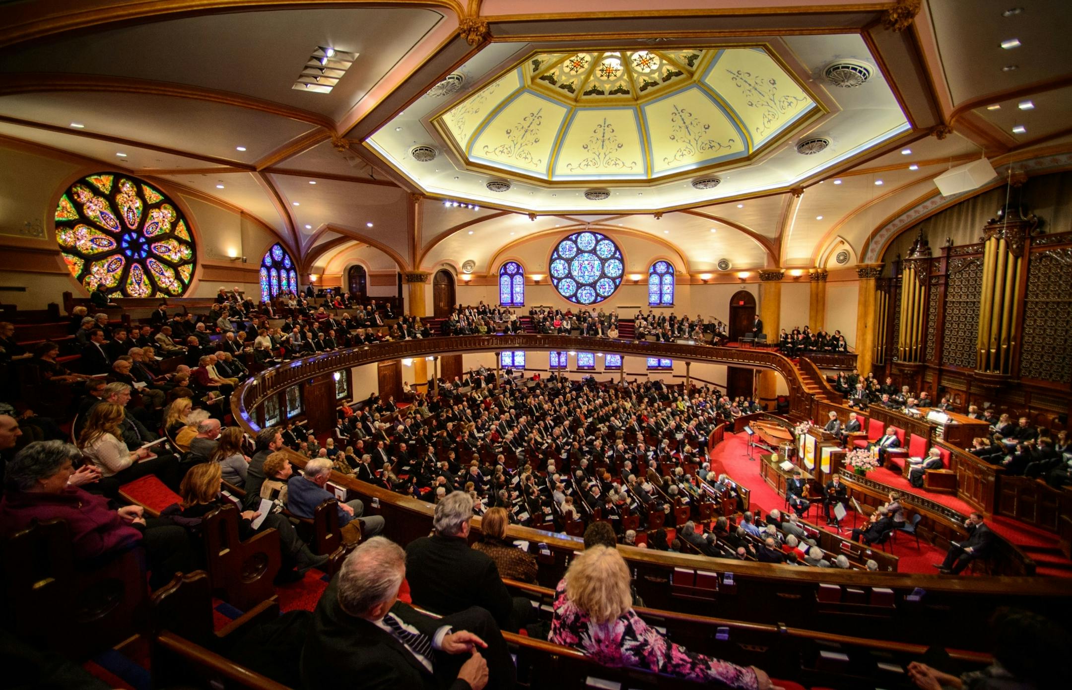 Over a thousand people filled Westminster Presbyterian Church for the ceremony. Joan Mondale's memorial service was held Saturday, February 8, 2014 at Westminster Presbyterian Church, Minneapolis. Vice President Joe Biden attended with his wife Jill as well as Jimmy and Rosalynn Carter.