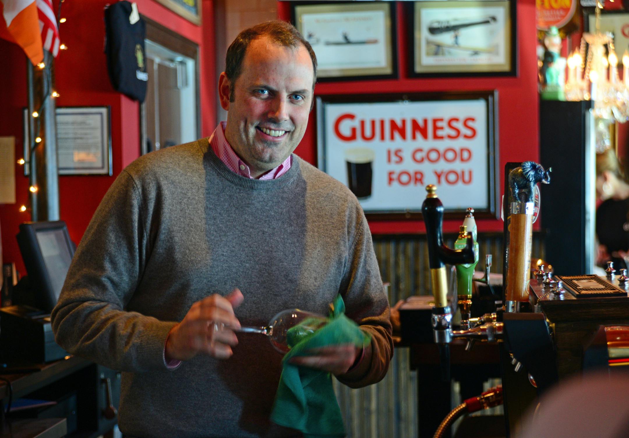 Wayzata allows more businesses to get liquor licenses by reducing the amount of food they have to sell. Tim McCormick, owner of McCormick's Pub and Restuarant, was behind the bar cleaning wine glasses on Thursday March 14, 2013 ] Richard.Sennott@startribune.com Richard Sennott/Star Tribune. , Wayzata Minn. Thursday 3/14/13) ** (cq)