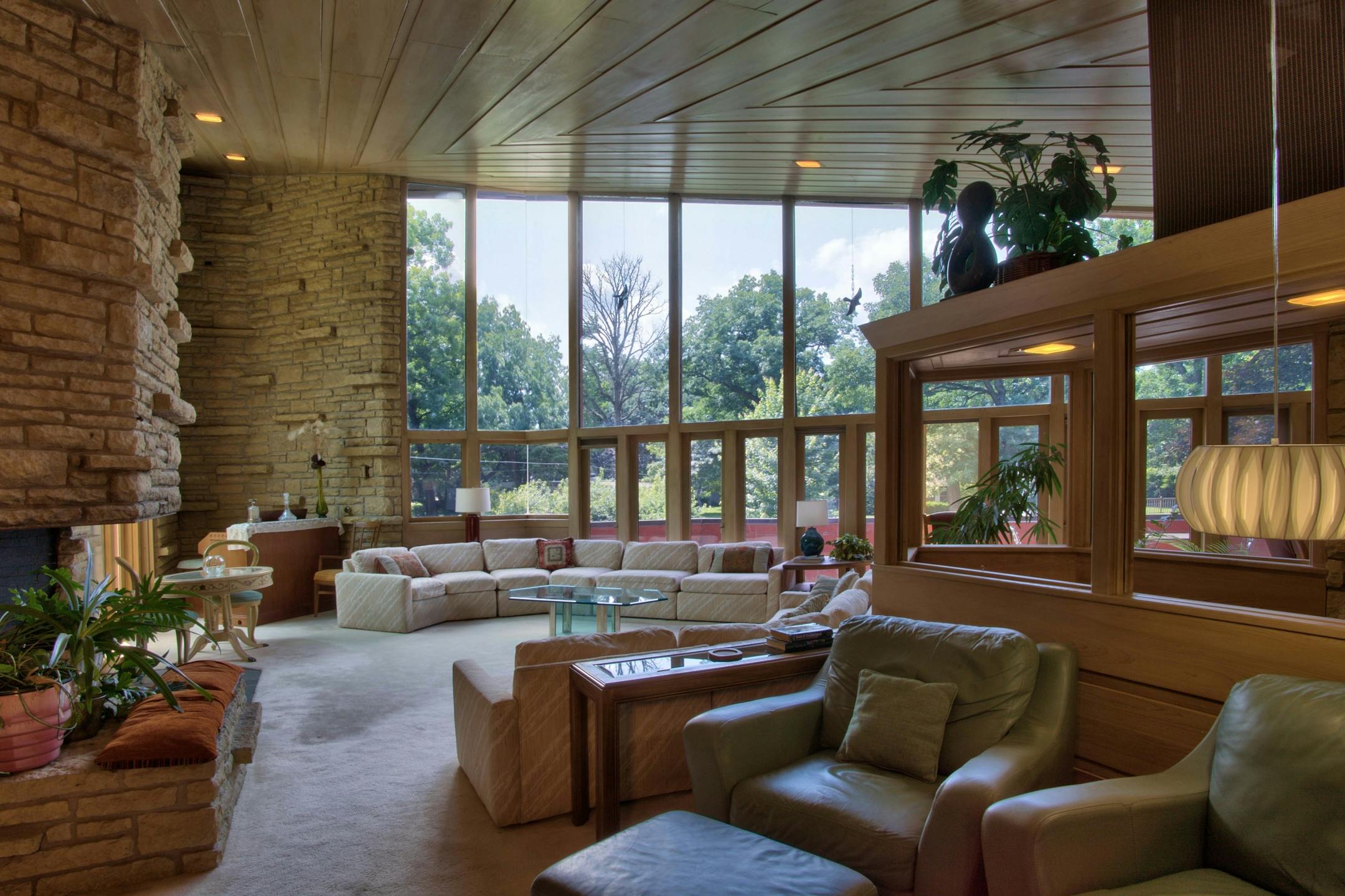 Elam House from Larry Millett's book Minnesota Modern - Architecture and Life at Midcentury. Credit Denes Saari and Maria Forrai Saari