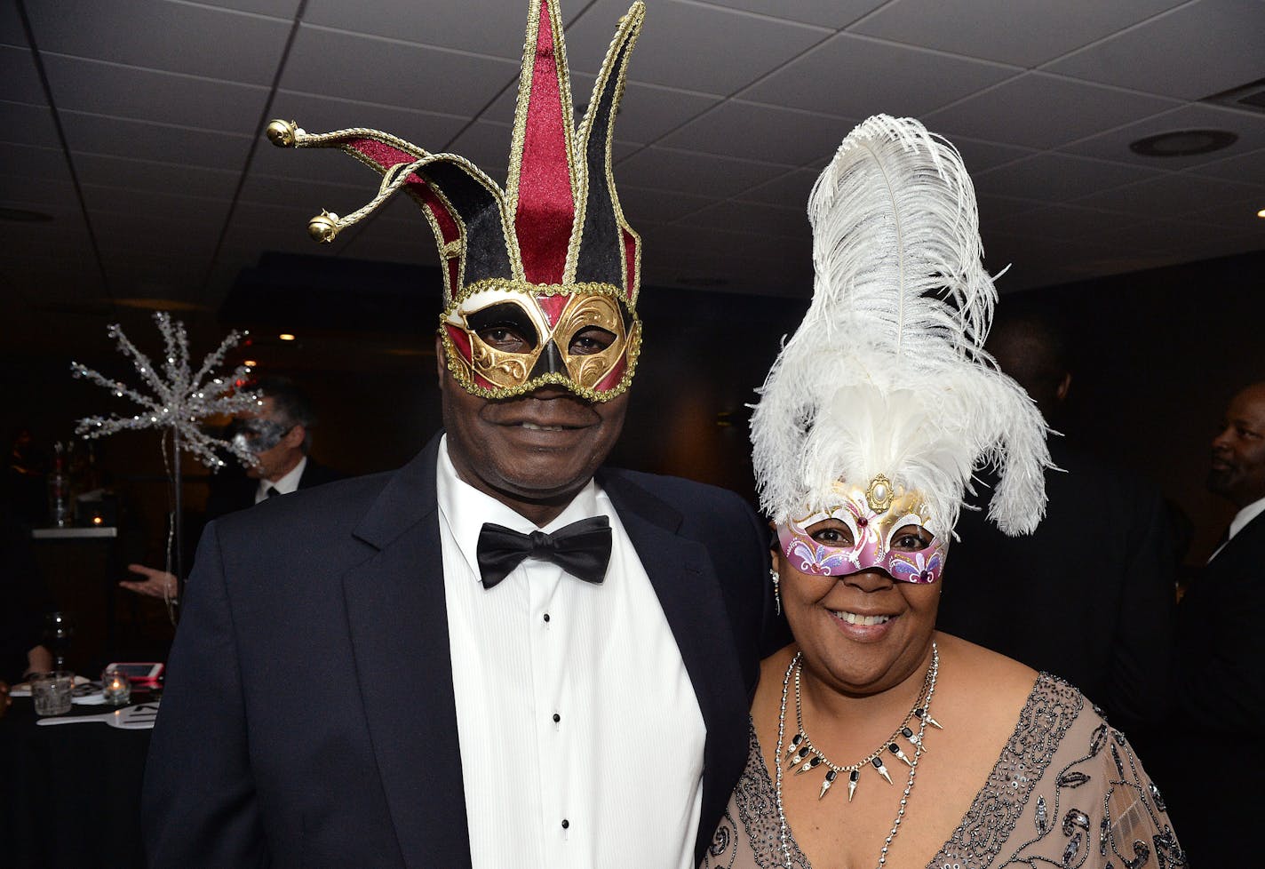 Robert and Tracey Diller. ] (SPECIAL TO THE STAR TRIBUNE/BRE McGEE) **Robert Diller (left), Tracey Diller (right), UNCF Masked Ball