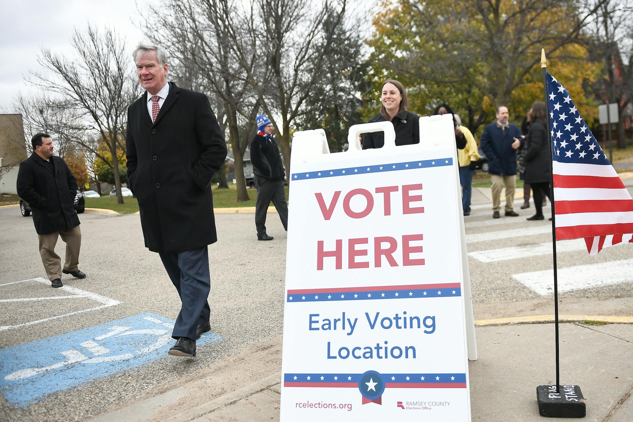St. Paul Mayor Chris Coleman, left, walked into the Martin Luther King Recreation Center to cast his early vote Tuesday afternoon. ] AARON LAVINSKY ï aaron.lavinsky@startribune.com Early voting for the St. Paul mayor's race and St. Paul School Board starts Tuesday. Mayor Chris Coleman and School Board candidates will held a kickoff event on Tuesday, Oct. 31, 2017 at the Martin Luther King Recreation Center in St. Paul, Minn.