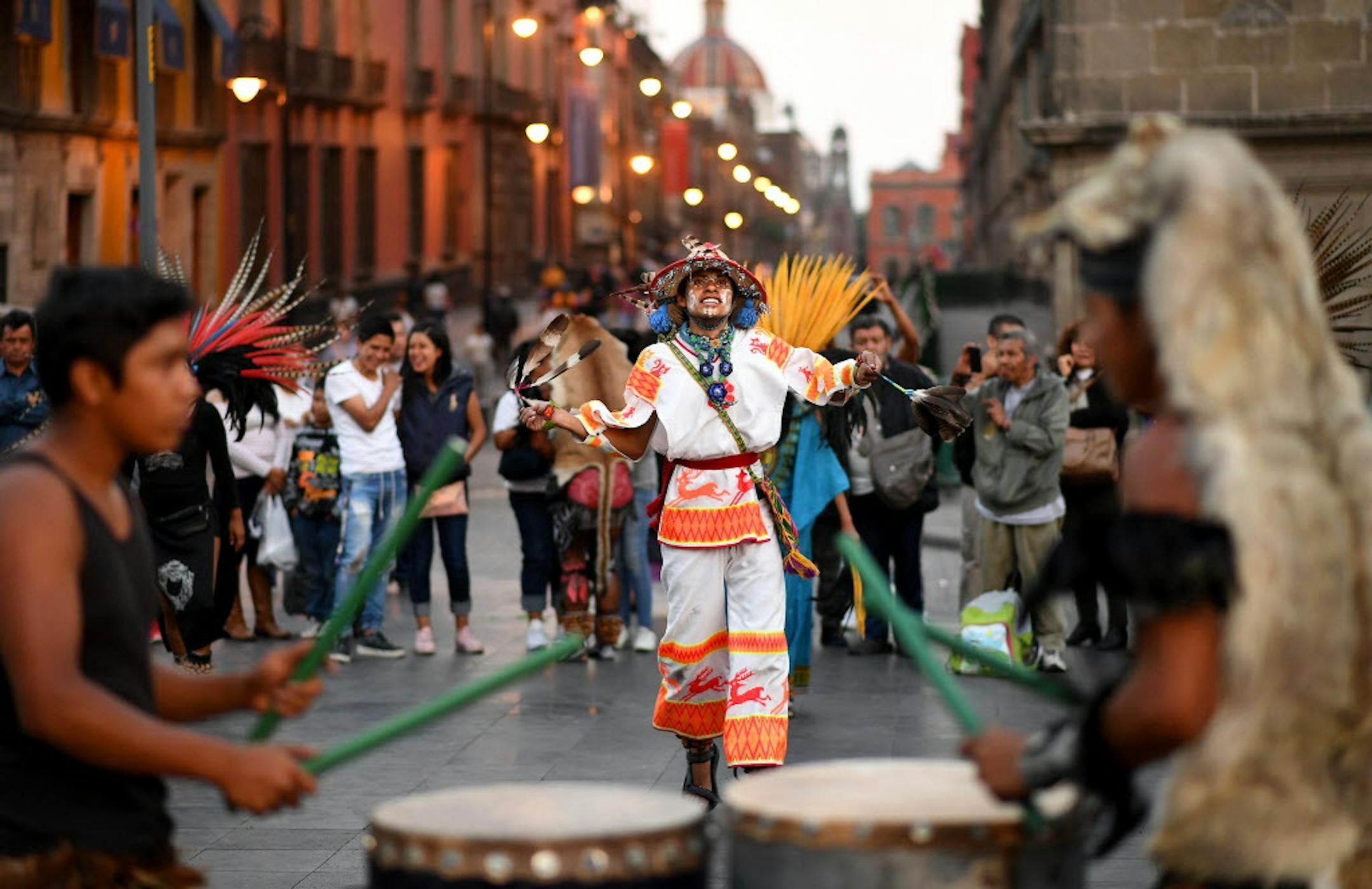 Aztec street performers in Zocalo in Mexico City on February 18, 2018. (Wally Skalij/Los Angeles Times/TNS) ORG XMIT: 1242223
