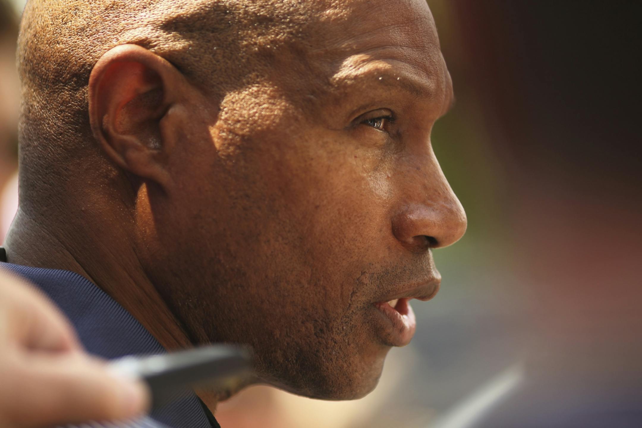 Vikings head coach Leslie Frazier