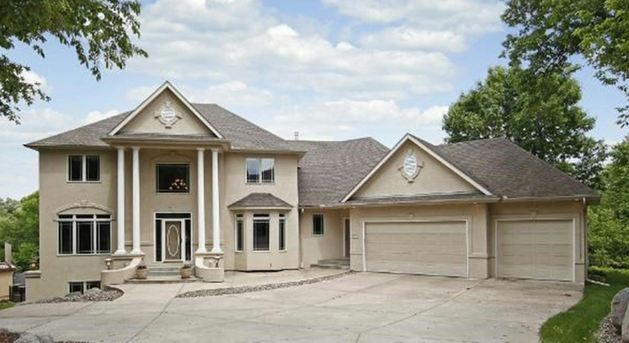 ... Eagan
Built in 2000, this four-bedroom, three-bath house has 3,538 finished square feet and features four bedrooms on one level, circular staircases, two fireplaces, hardwood floors, full walkout basement, patio, deck and sprinkler system. Listed by Tom Edelstein, Coldwell Banker Burnet, 651-695-4300.
