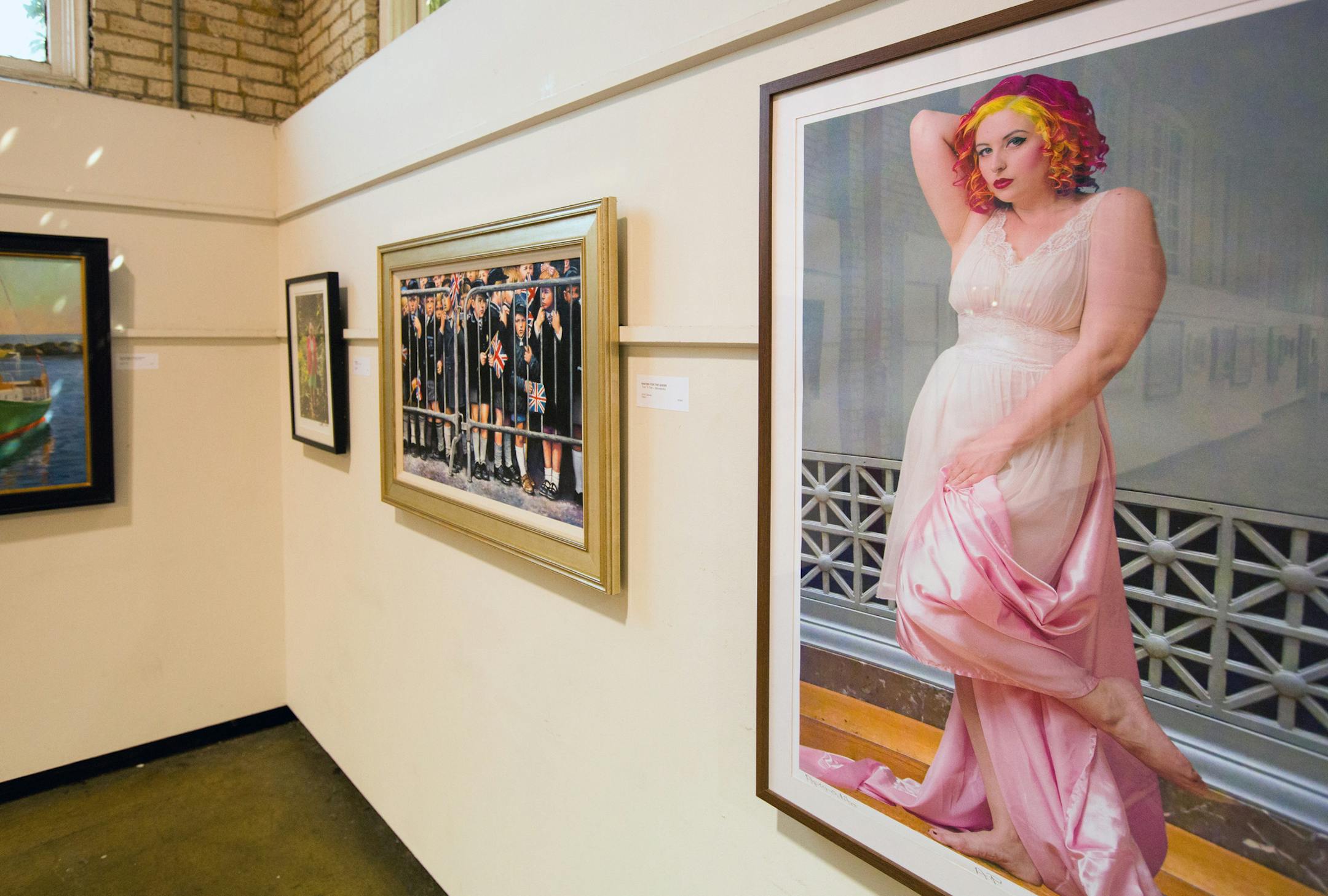 3) ‚ÄúAphrodite,‚Äù by Peter Zarnoti, a photo fuchsia-haired gal in negligee posing as Greek goddess. ] Review of Minnesota State Fair art show BRIAN PETERSON ‚Ä¢ brian.peterson@startribune.com Falcon Heights, MN 08/19/14